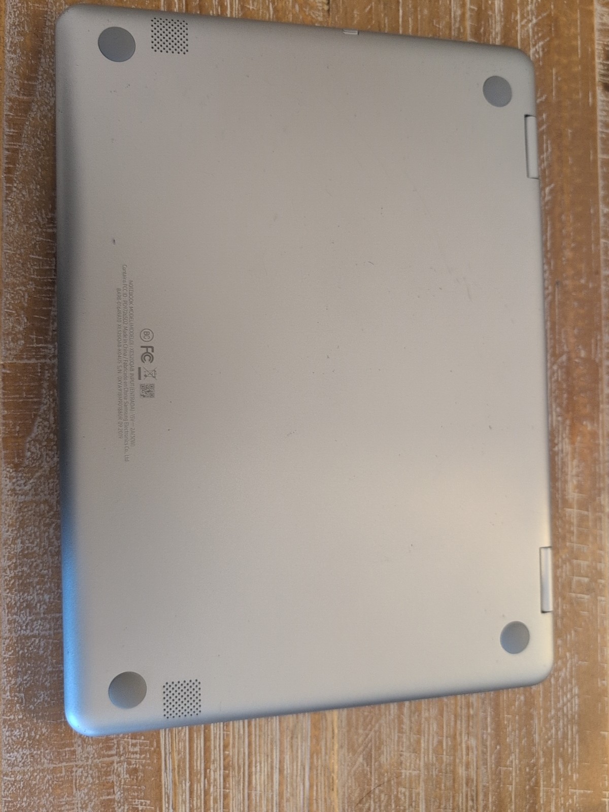 Samsung Chromebook plus V2 12.2″ Laptop Model: Xe520qab