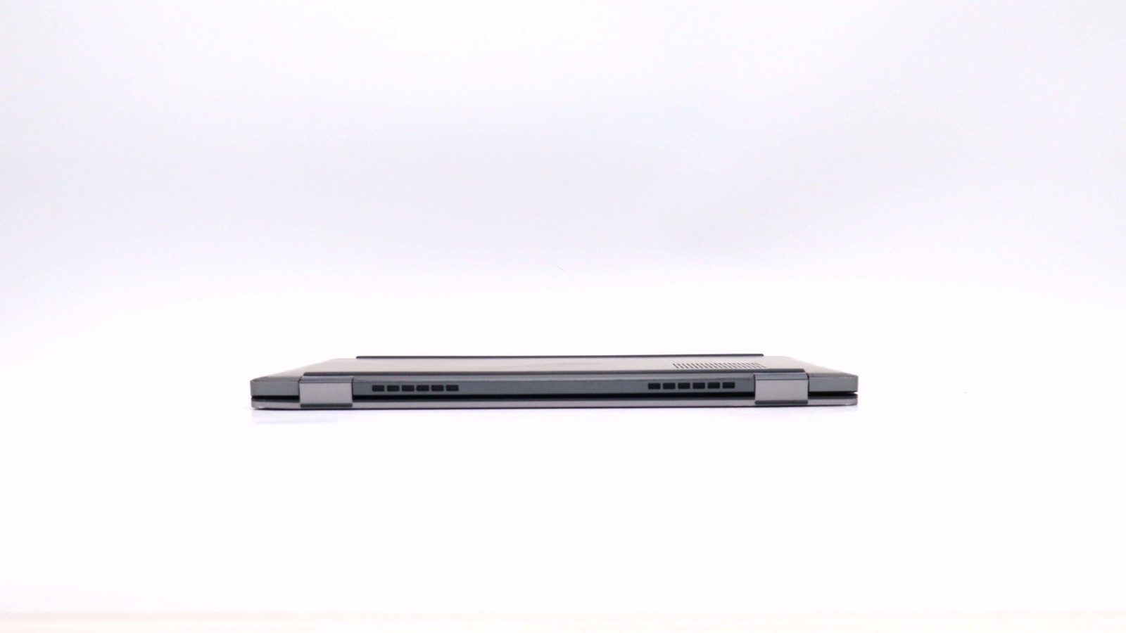 Dell Latitude 9430 14″ i7-1265u 32GB 1TB – Good