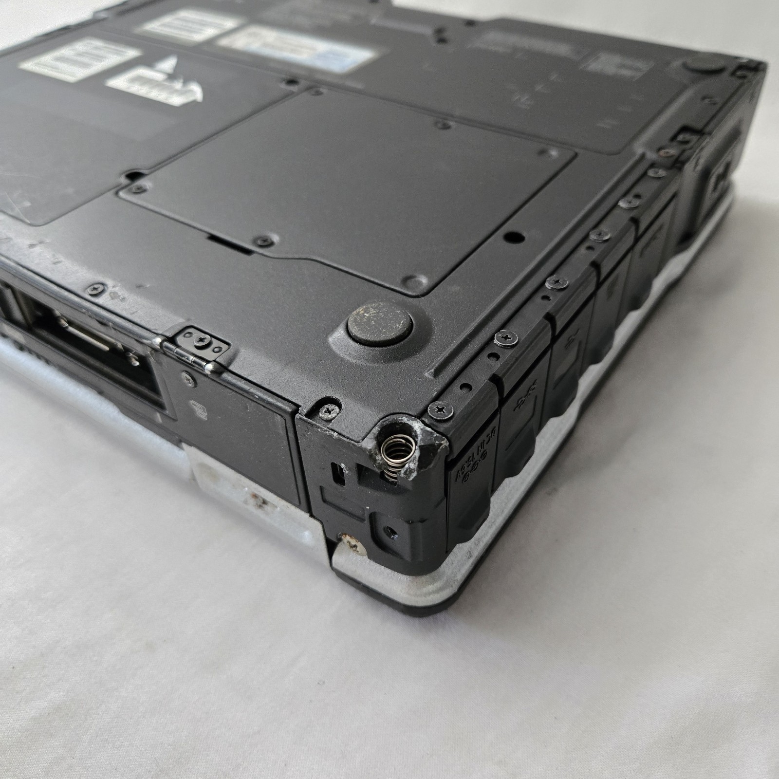 Panasonic Toughbook CF-31 MK3 i5-3320M 2.6GHz 256GB SSD 8GB Ram Win10p Grade B