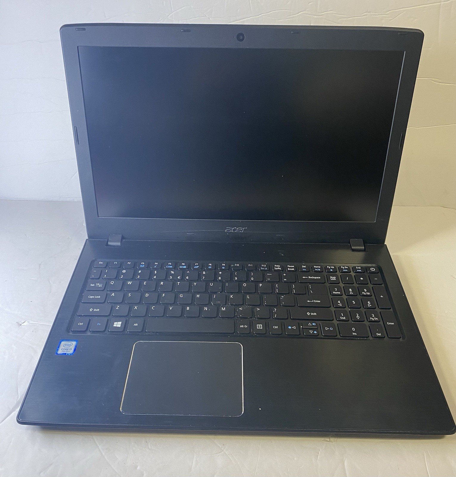Acer Aspire E5-575 Series Model No N16Q2 Broken