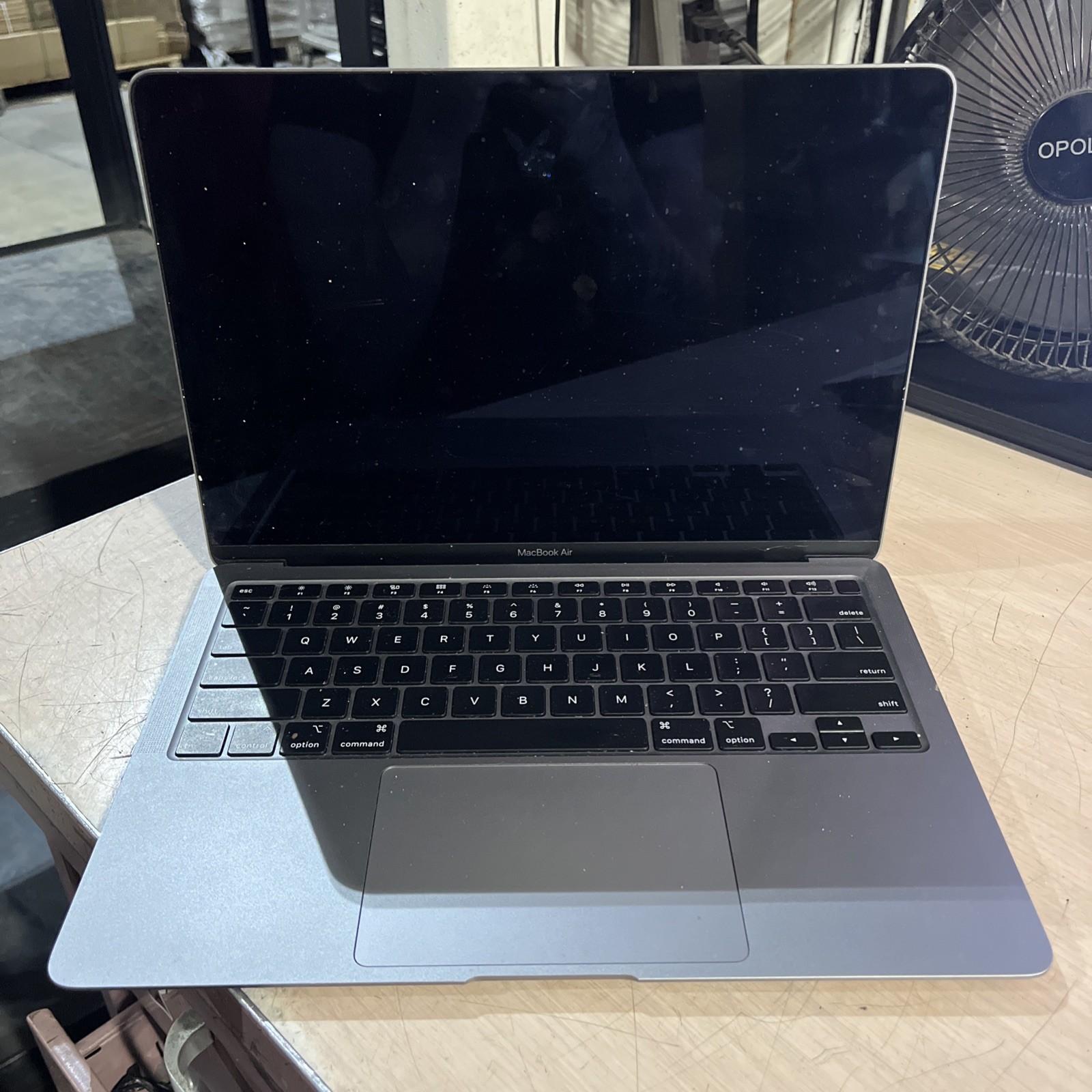 APPLE MACBOOK AIR 13″ SCISSOR, 2020 CORE I3-1000NG4 1.1GHZ 8GB RAM 256SSD