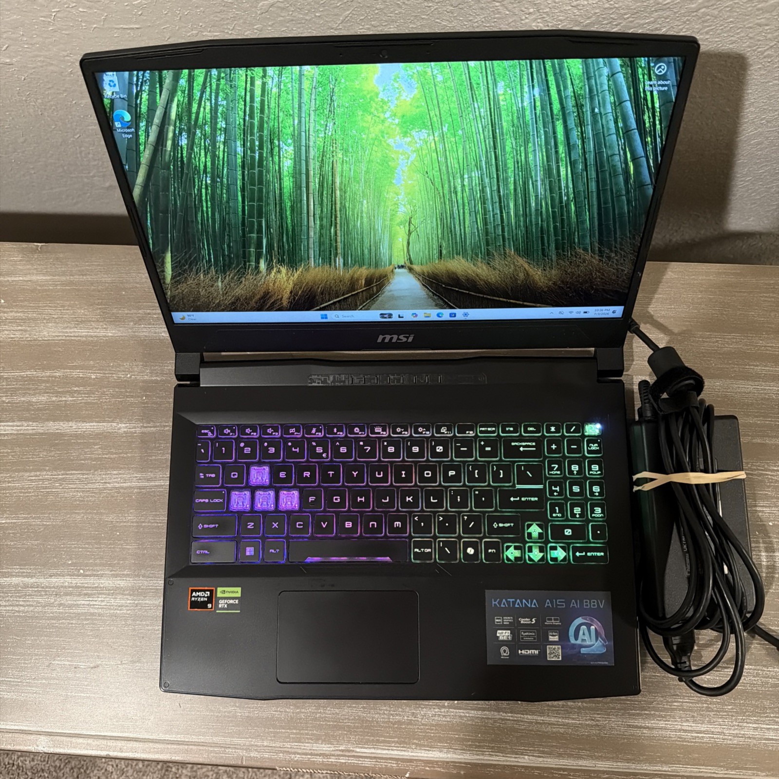 MSI Katana A15 AI Gaming Laptop AMD Ryzen 9 8945HS RTX 4070 16GB 1TB 15.6″ WIN11
