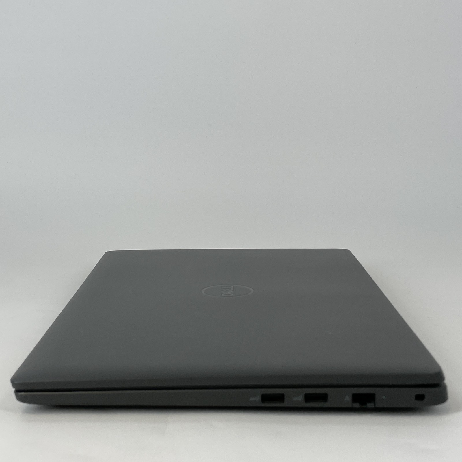 Dell Latitude 3540 15.6 Gray FHD 1.7 GHz i7-1355U 16GB RAM 256GB SSD Good