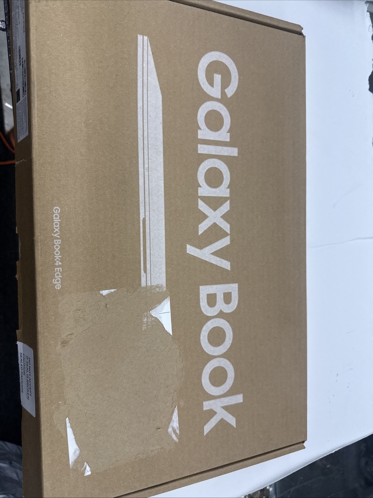 Samsung Galaxy Book4 Edge Snapdragon X 2.96GHz 16GB 512GB 15.6″ NP750XQB