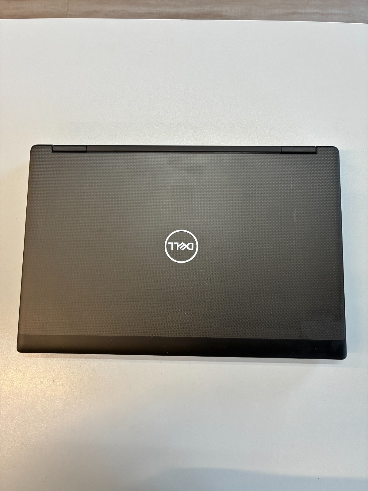 Dell Precision 7530: 15.6″ (4k) / i7-8850H / RAM 32Gb / Quadro P2000 / SSD 1Tb