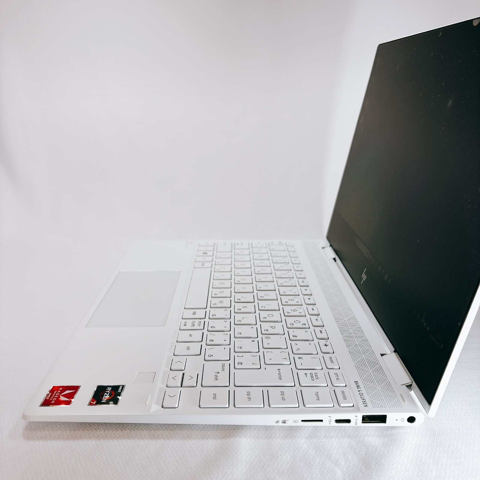 HP Envy x360 13.3″ Ryzen 7 3700U 16GB RAM 512GB SSD White 2in1 convertible #1022
