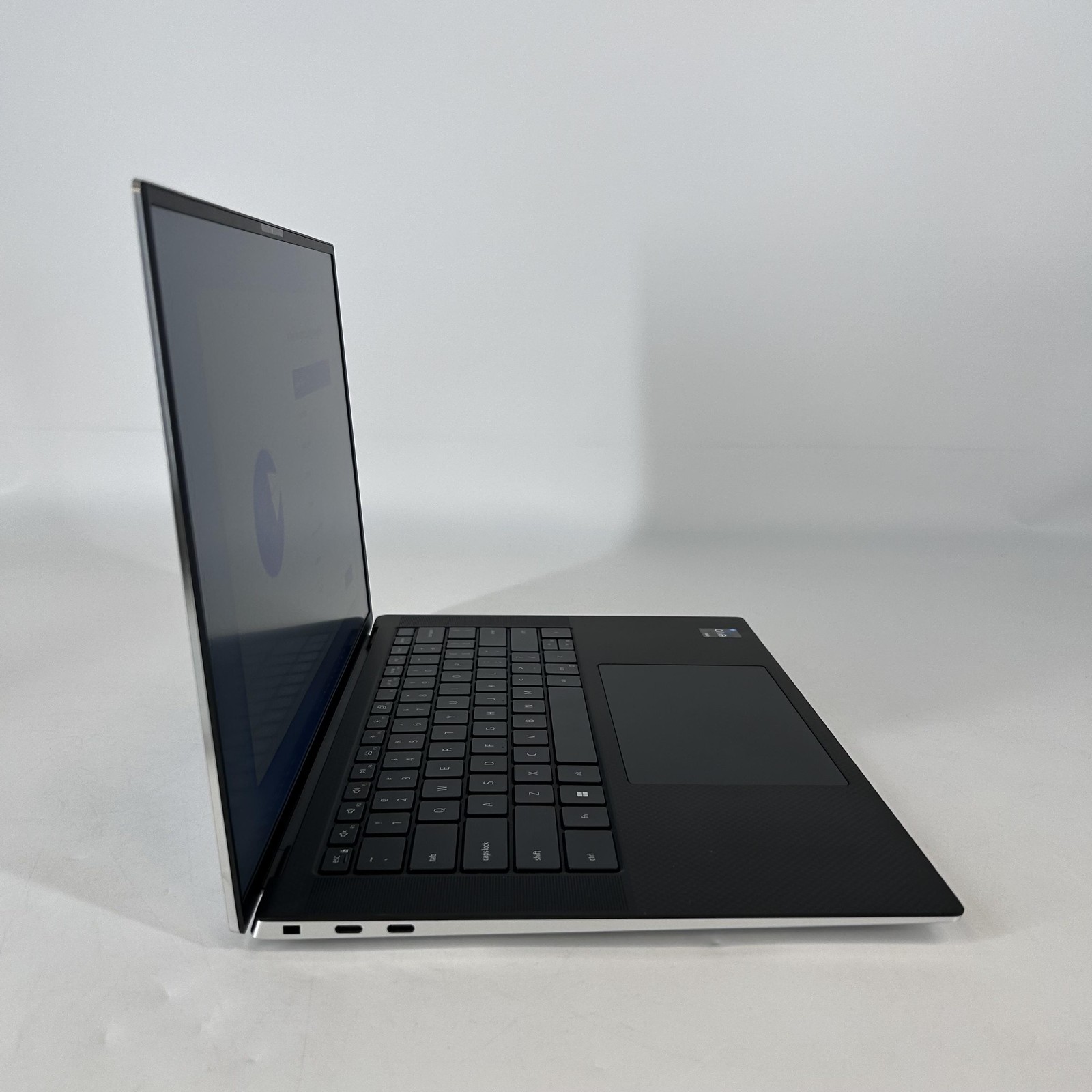 Dell XPS 15 9530 Silver FHD+ 2.6 GHz i9-13900H 64GB 1TB SSD NVIDIA RTX 4060 Good