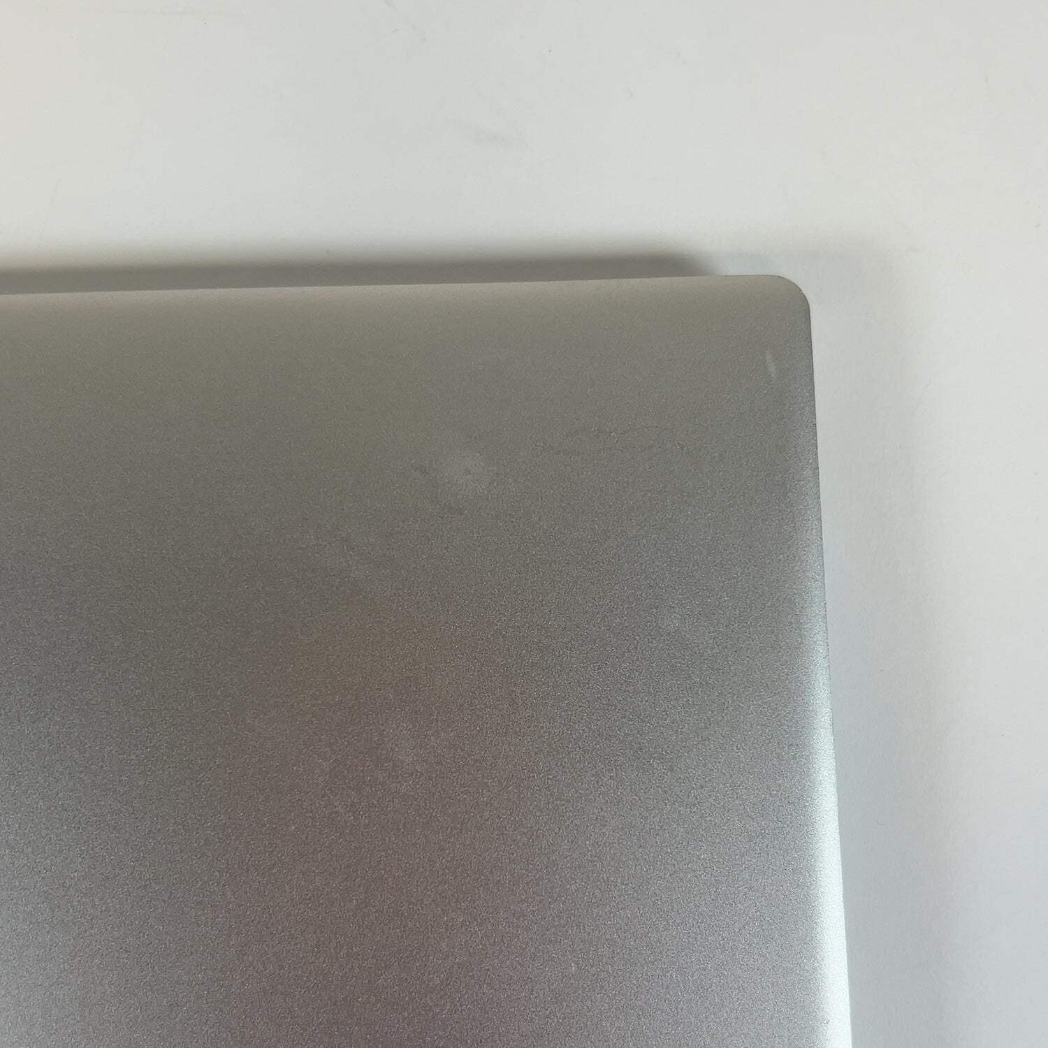Lenovo Ideapad 720s 13ARR 13.3″ Ryzen 7 2700U 2.2GHz 8GB RAM 512GB SSD