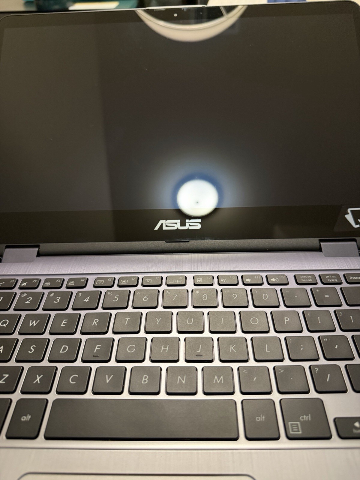 ASUS VivoBook Flip 14 Intel Core i7-7500U 16GB RAM 256GB SSD Touchscreen TP410U