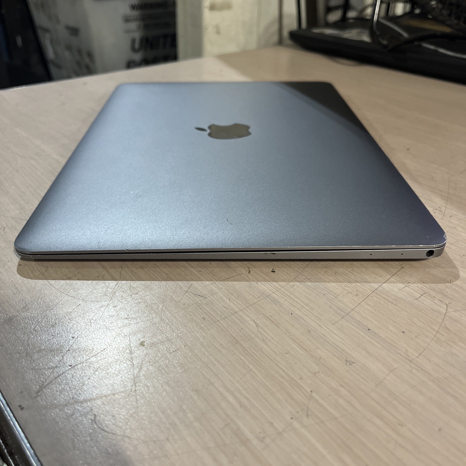 APPLE MACBOOK 12″ EARLY 2016 CORE M3-6Y30 1.1GHZ 8GB RAM 256SSD