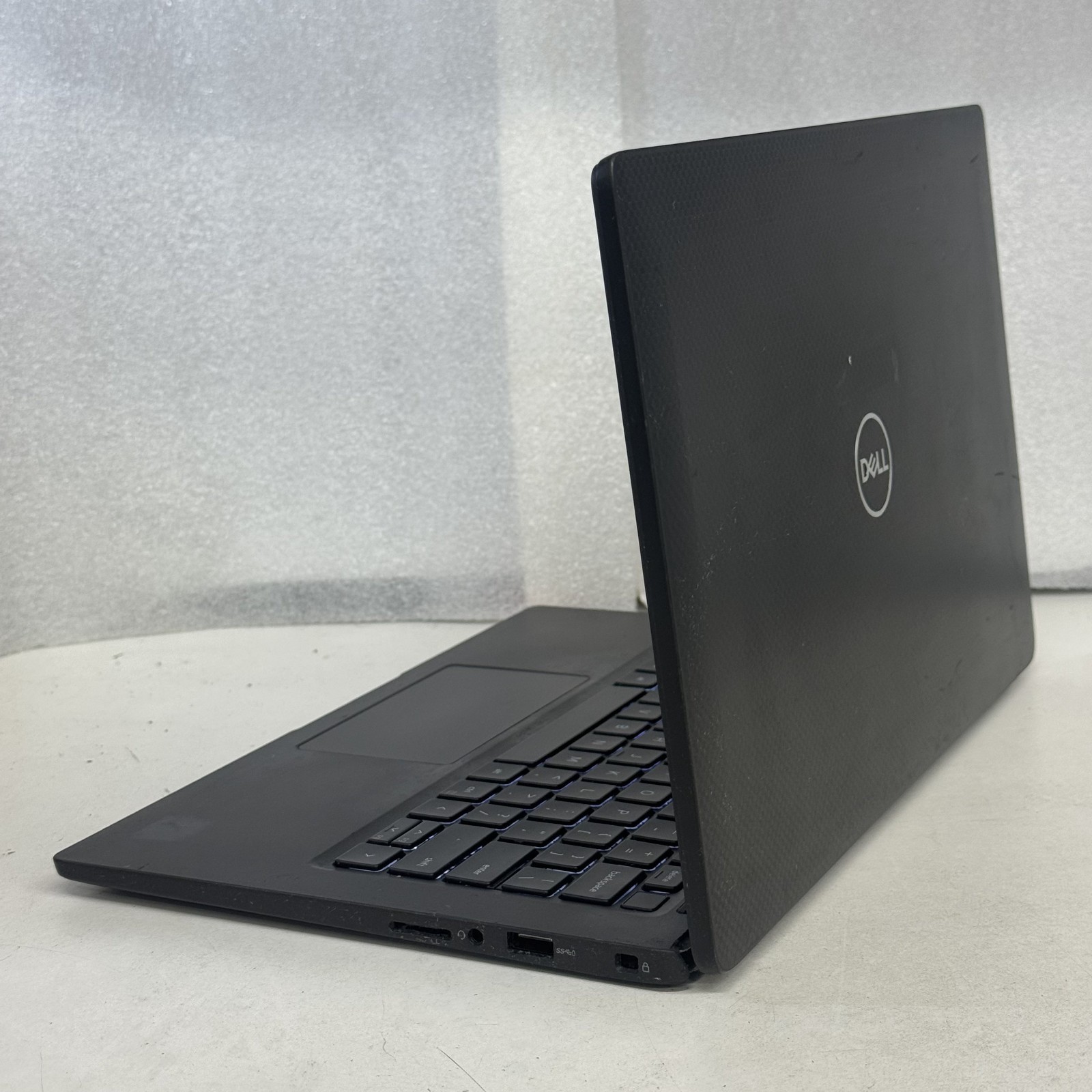 Dell Latitude 7310 13.3″ FHD i7-10610U @1.80GHz 16GB RAM 256GB RAM Win11P #D3
