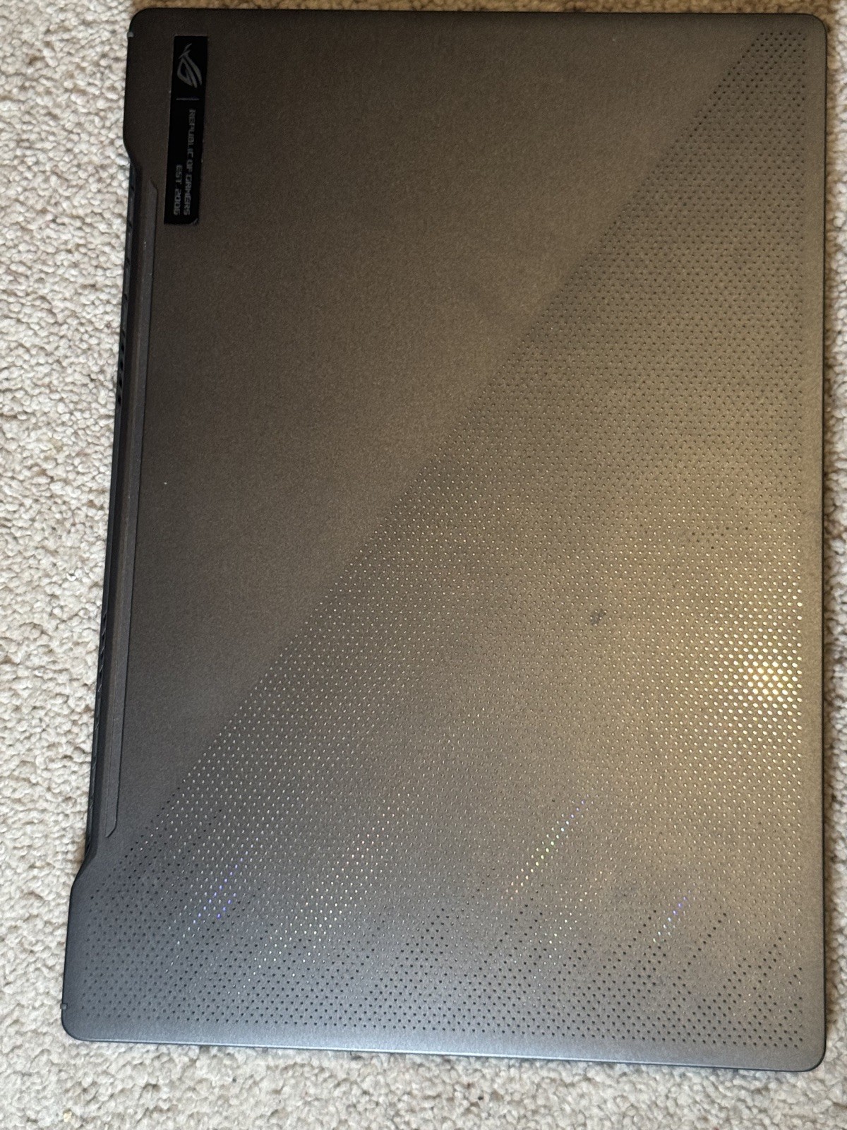 ASUS ROG Zephyrus G14 14″ AMD Ryzen 7 4000 NVIDIA GTX 1650 16GB Ram 512GB SSD