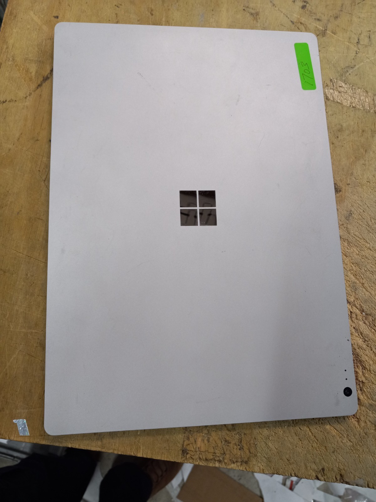 Microsoft Surface Book 1703 13.5″ i5-6300U 8GB Ram bad drive