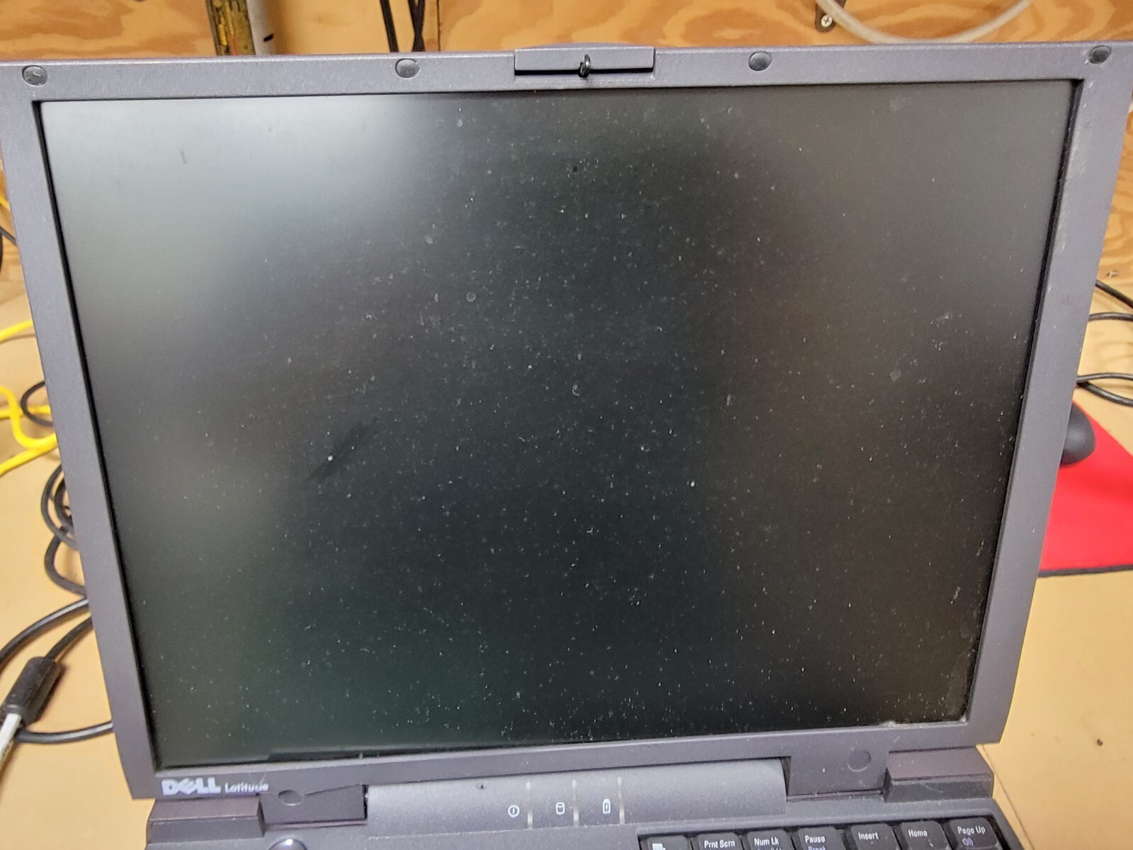 DELL LATITUDE CPi A-SERIES PPL LAPTOP – FOR PARTS OR REPAIR