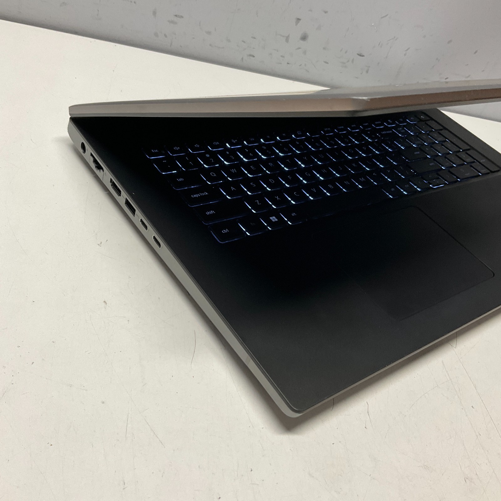 DELL PRECISION 7770 | INTEL CORE I7-12850HX | 1TB 32GB Windows 11 Pro Laptop