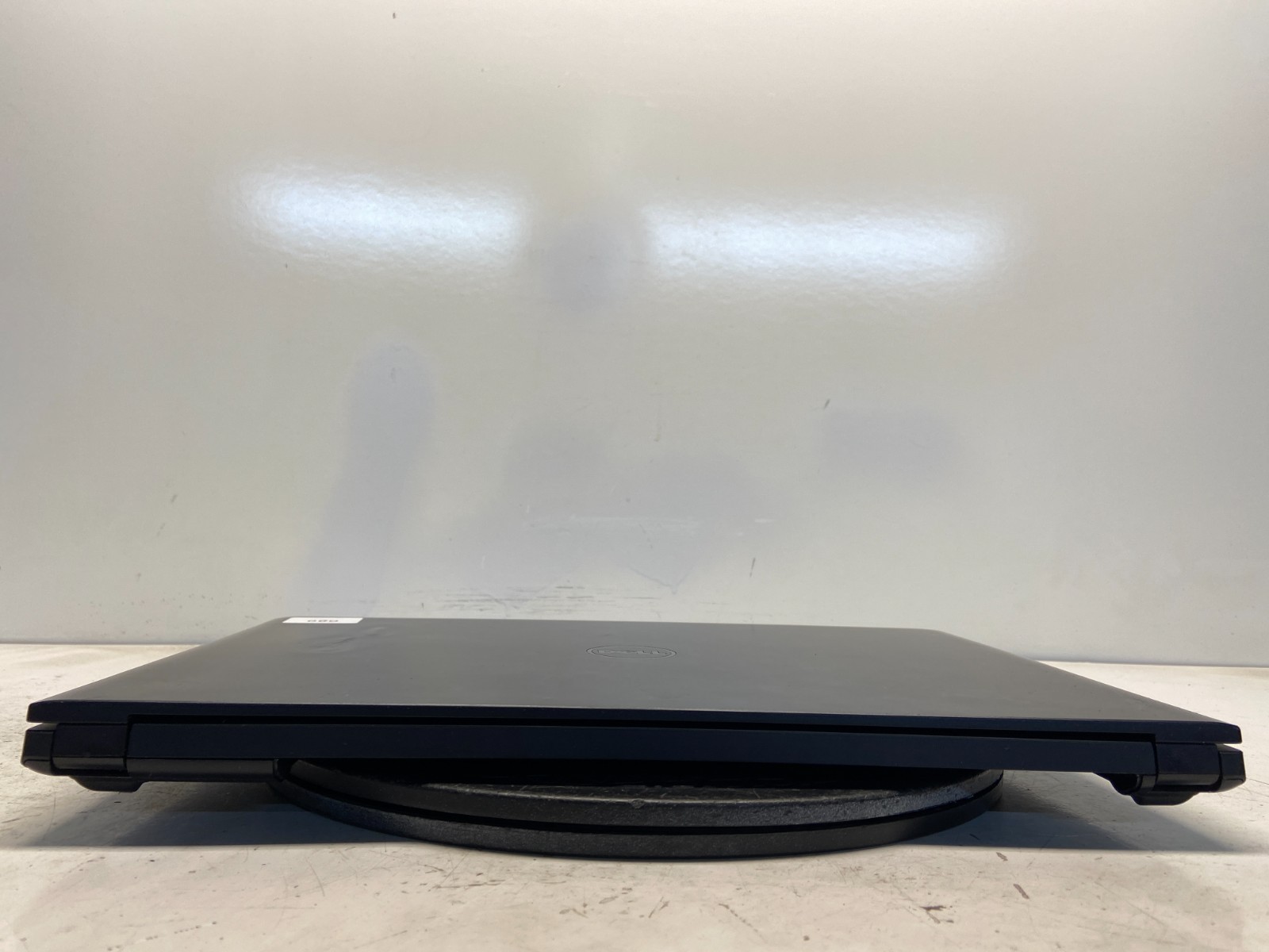 Dell Latitude 3560 Intel i3-5005U 2GHz 4 GB NO HDD