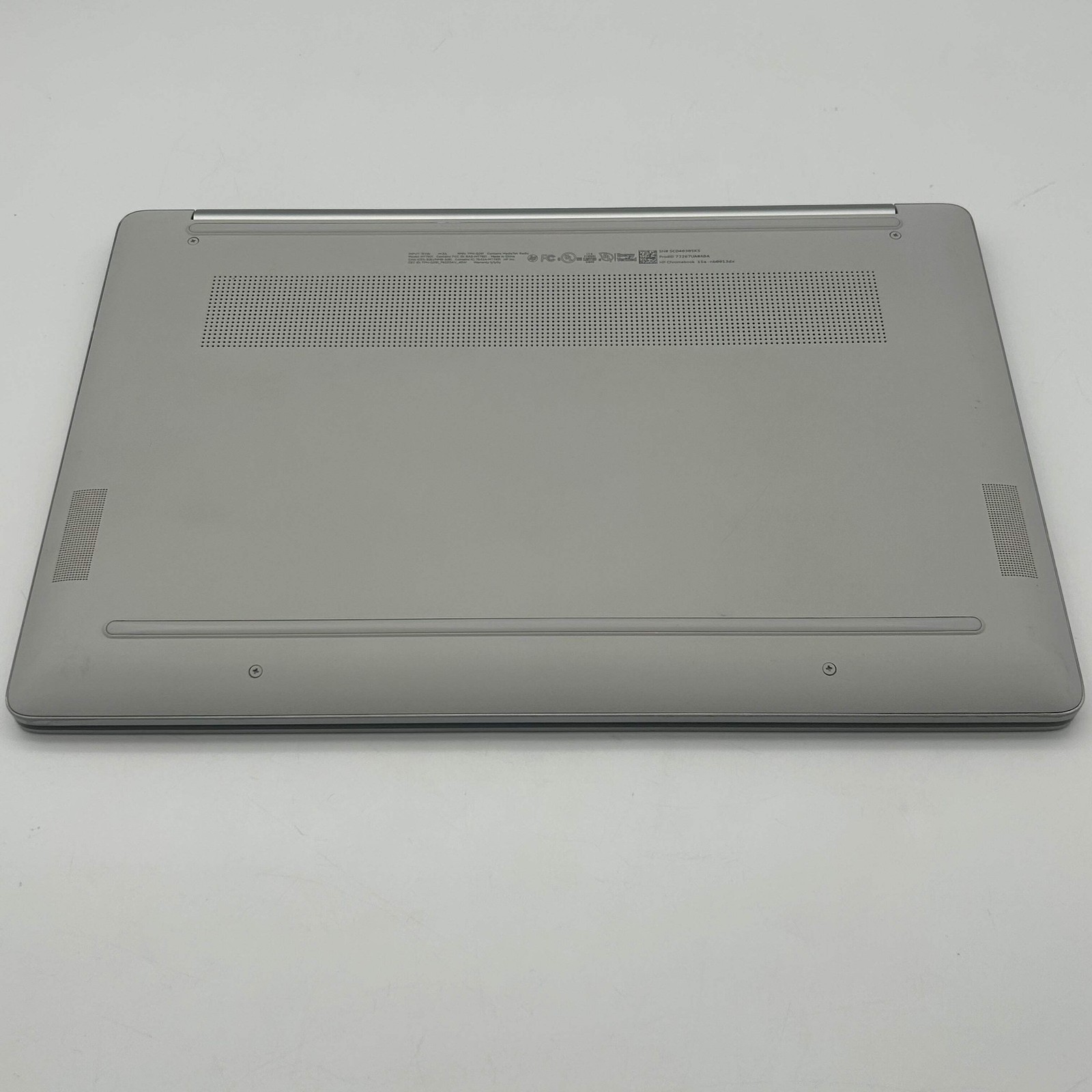 HP Chromebook 15a-nb0013dx – 15.6″ Intel N200 3.2 GHz, 8GB RAM, 64GB w/ Charger