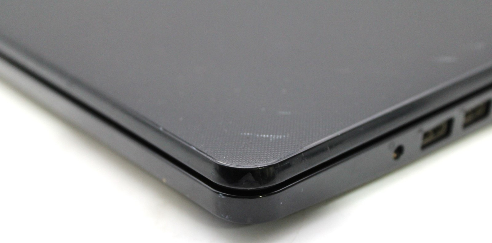 Dell Inspiron 15 i3-5015U@2.1GHz 4GB RAM NO Storage/OS BAD CMOS *PARTS/READ*