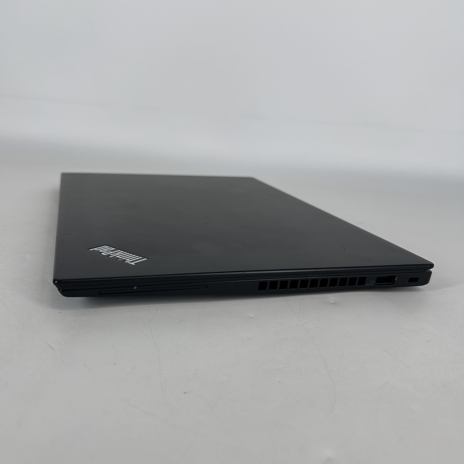 Lenovo ThinkPad T495s 14 Black FHD 2.3 GHz Ryzen 7 PRO 3700U 16GB 512GB SSD Good
