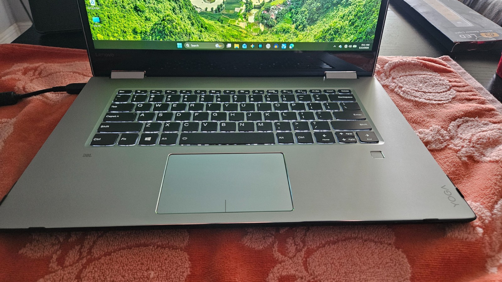 LENOVO YOGA 720 15IKB SIGNATURE EDITION
