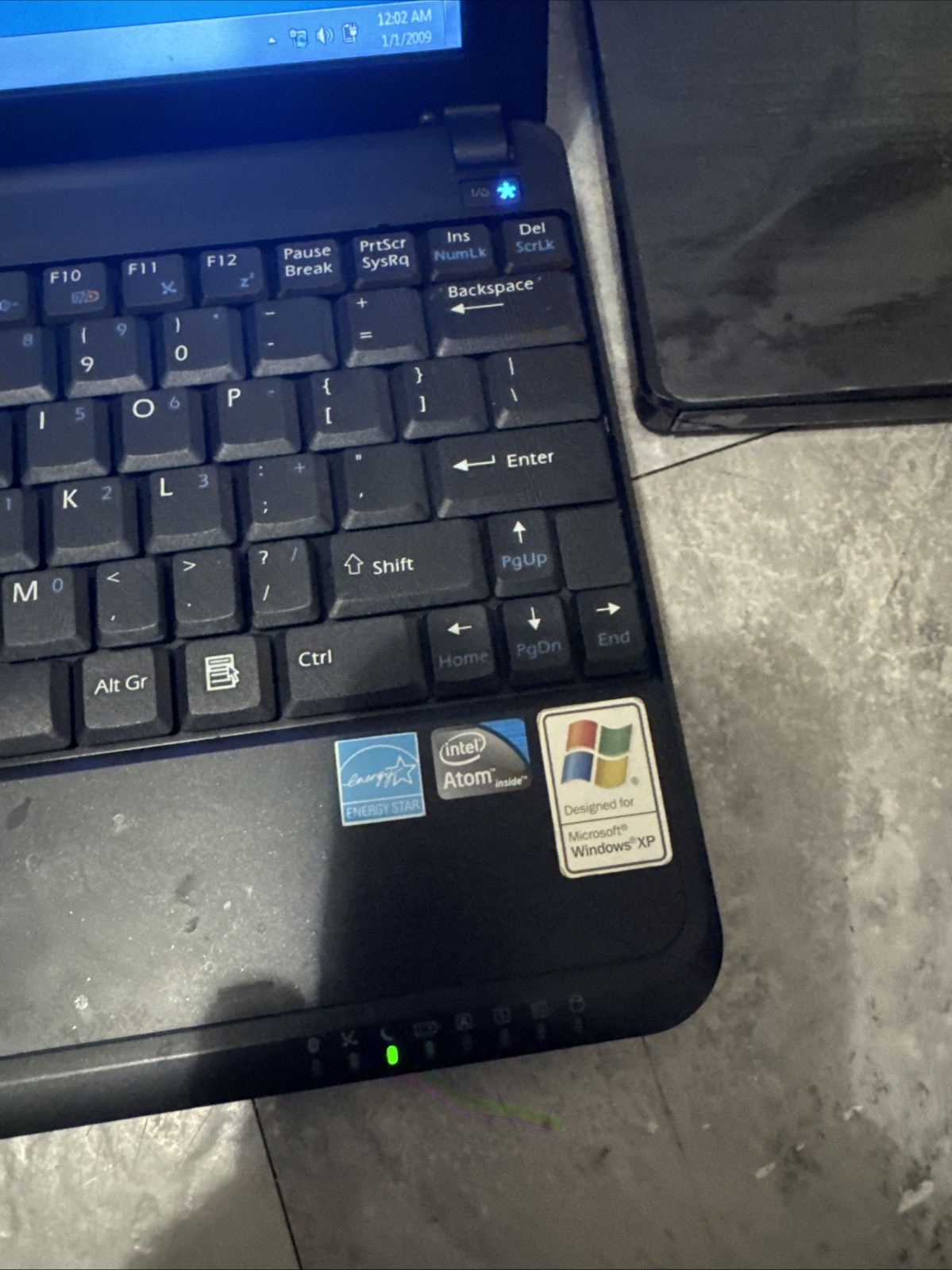 MSI U135 MS-N014 Purple Netbook Laptop 10.1″ 1GB 160GB Webcam Windows 7 Wi-Fi