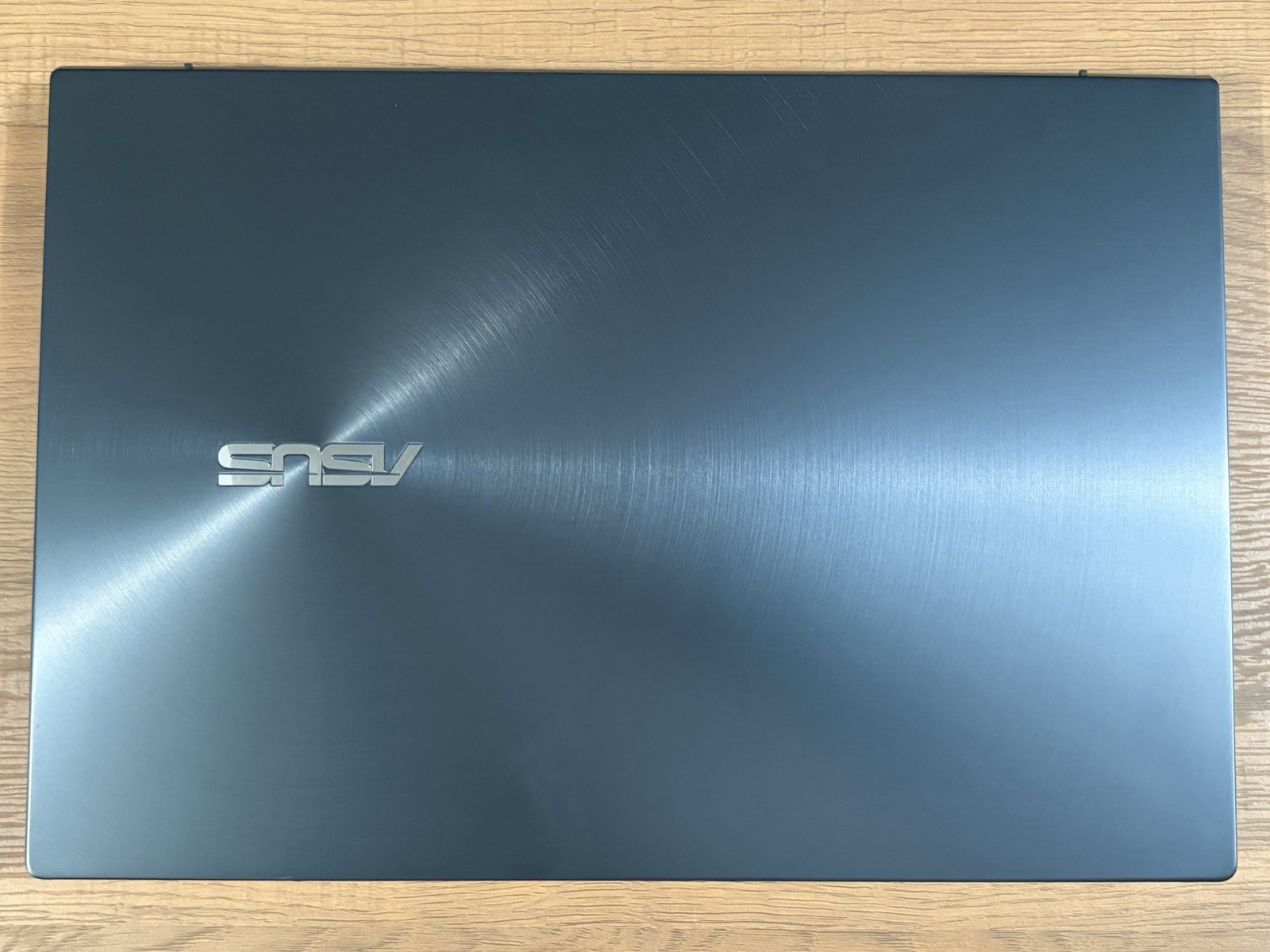 Asus Zenbook Duo 14 UX482EAR 14″ i5-1155G7 2.5GHz 8GB RAM 512GB SSD