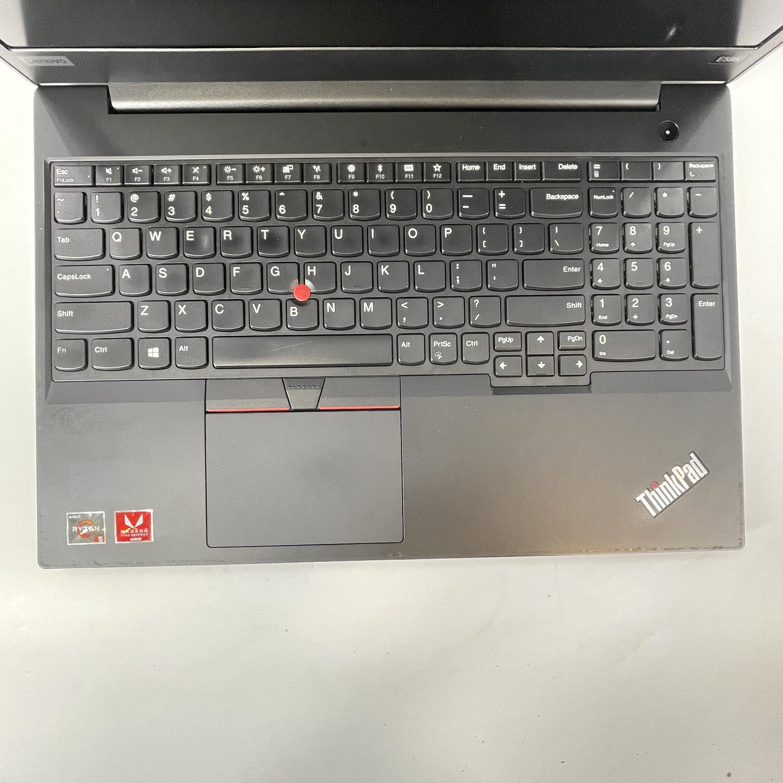 Lenovo ThinkPad E595 15 FHD 2.1 GHz Ryzen 5 3500U 8GB 256GB SSD Good