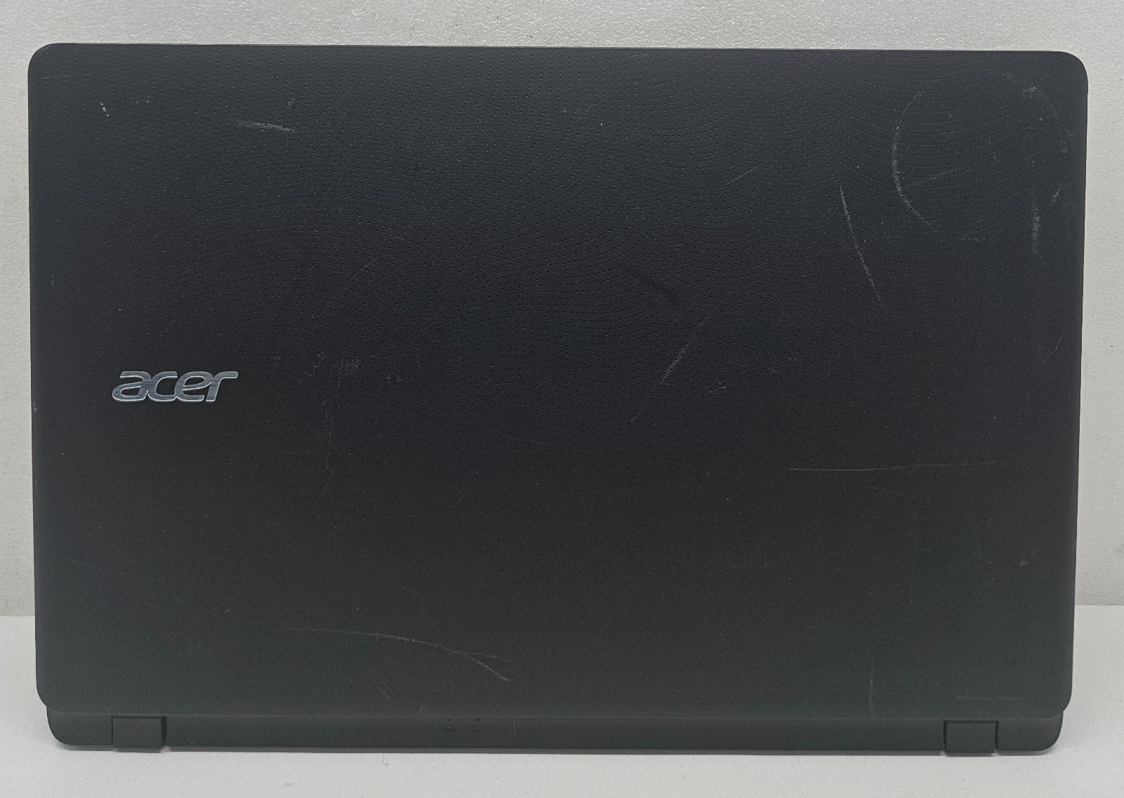 Acer Aspire ES 15 ES1-572-37X2 Laptop Intel Core i3-6100U 4GB Ram NO HD/OS (FL)