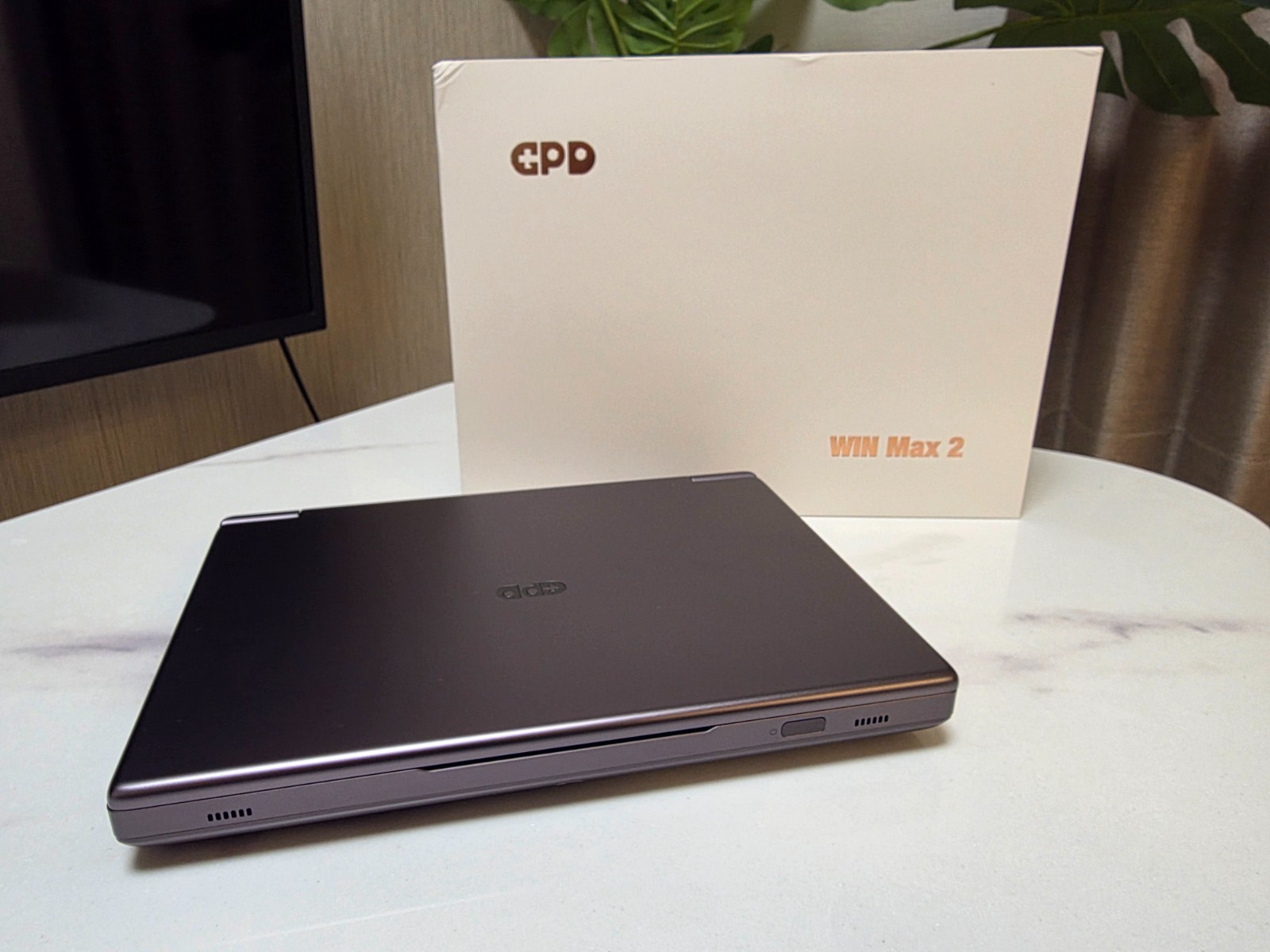 GPD WIN MAX 2 2025 – Ryzen AI 9 HX 370 | 32GB RAM | 2TB SSD | As New
