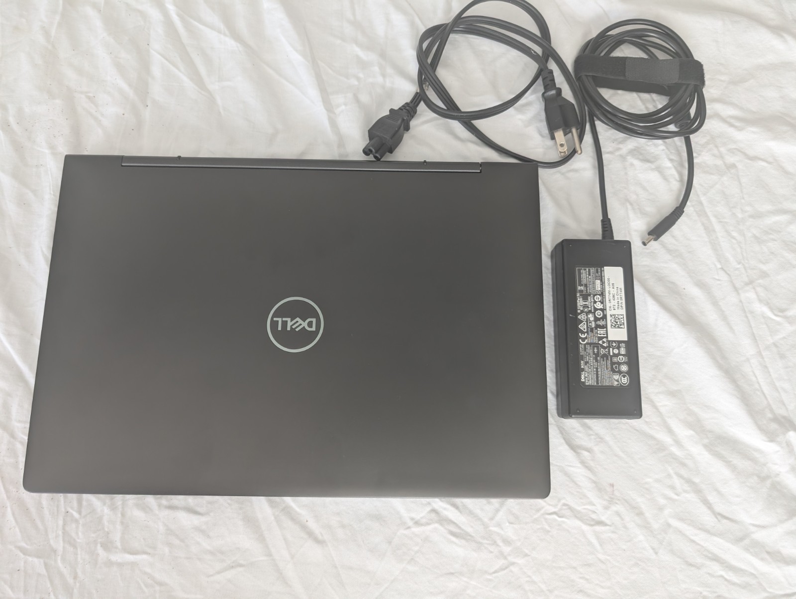 Dell Inspiron 7591 2-in-1 15.6-inch i7-10510U@1.8 4K Touch Stylus 16Gb 512Gb