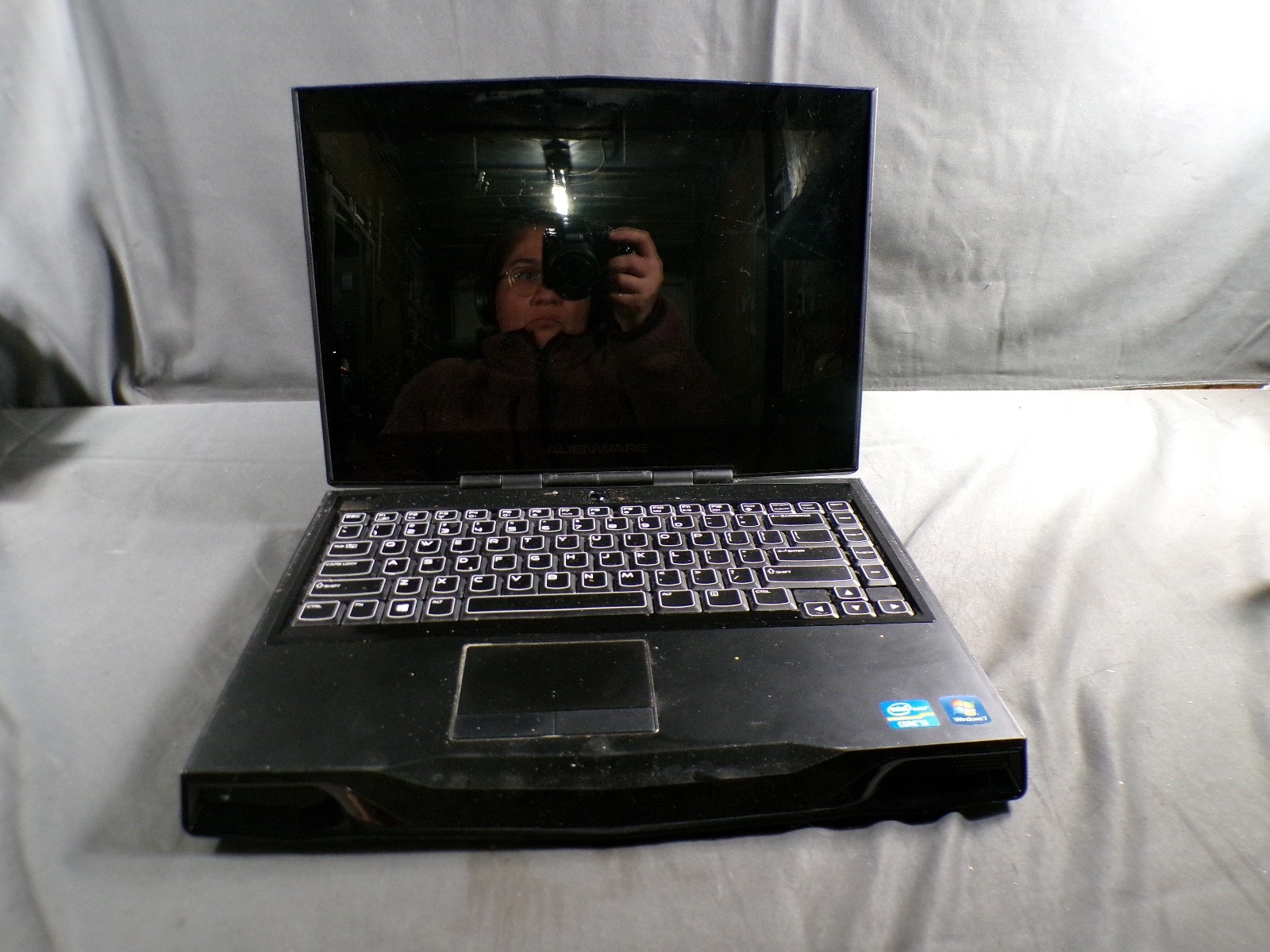 Alienware M14xR2 INTEL CORE i5-3230M 2.60GHz 6GB RAM **NO HD / NO CADDIE/ NO OS