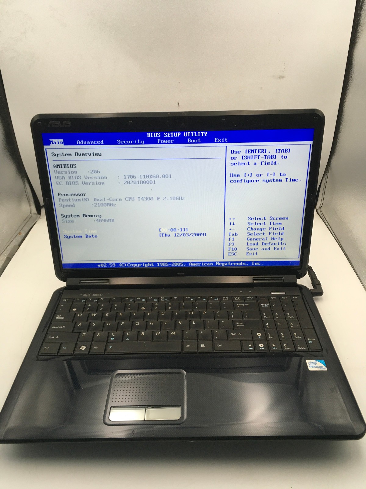 ASUS K60IJ – BOOTS TO BIOS – INTEL PENTIUM T4300 – 4GB RAM – READ DESCRRIP – BB!