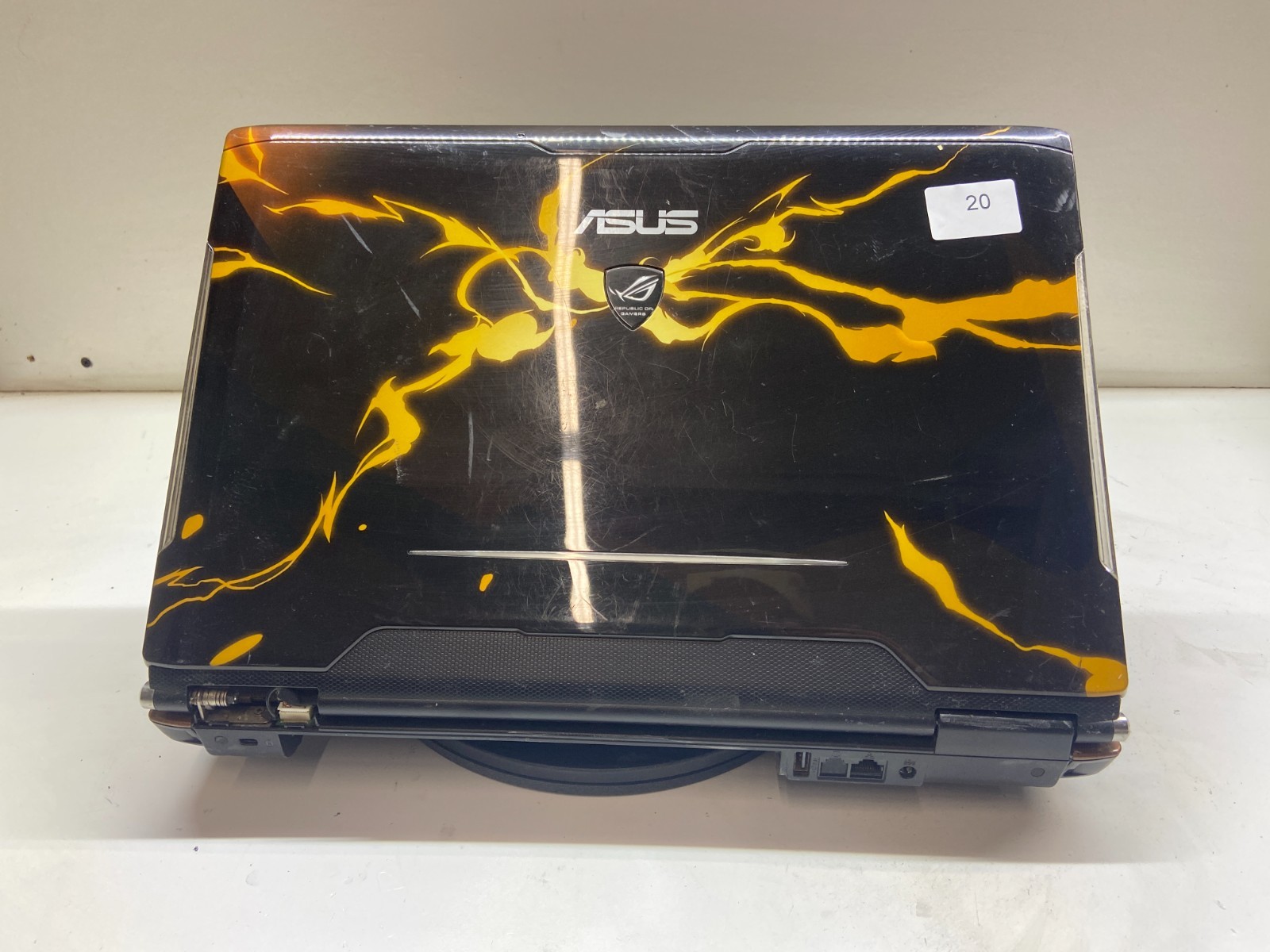 Asus G50V Gaming Laptop Intel Core 2 Duo P7450 2.13GHz 1GB NO HDD Nvidia 9800M