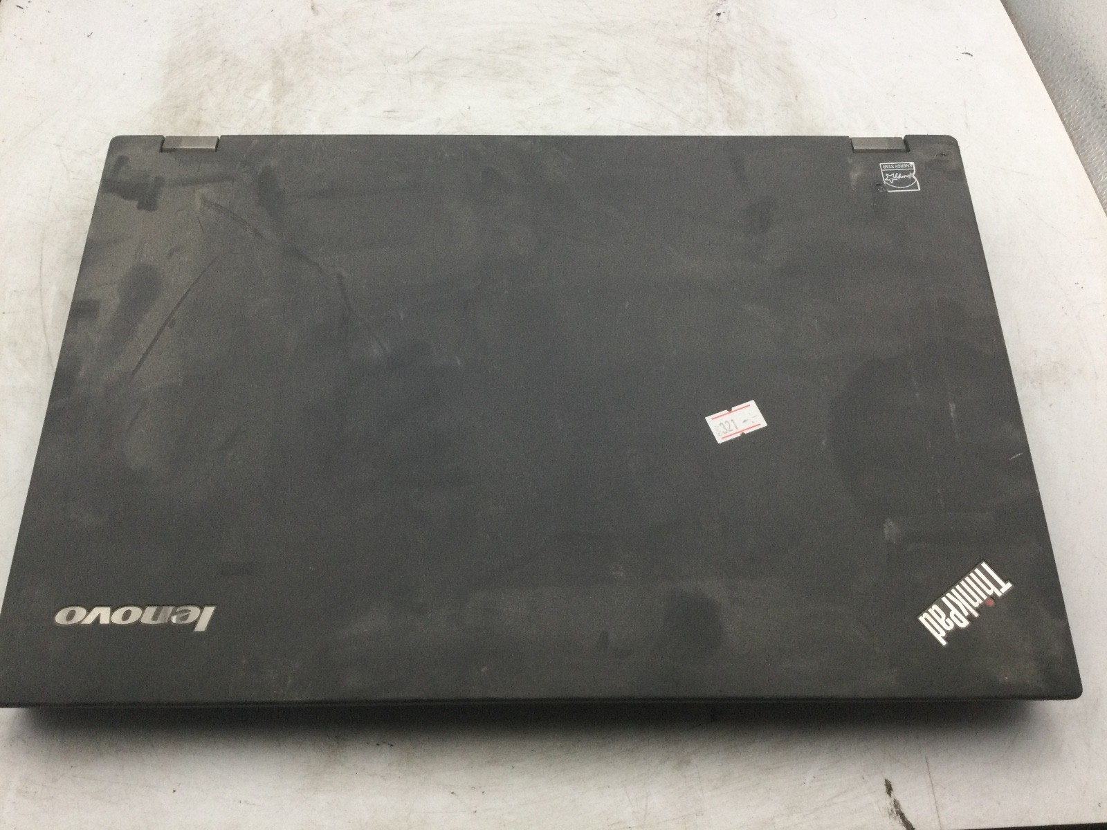 LENOVO THINKPAD T540P – FOR PARTS – INTEL I5 – NO RAM – MISSING PARTS – READ -BB