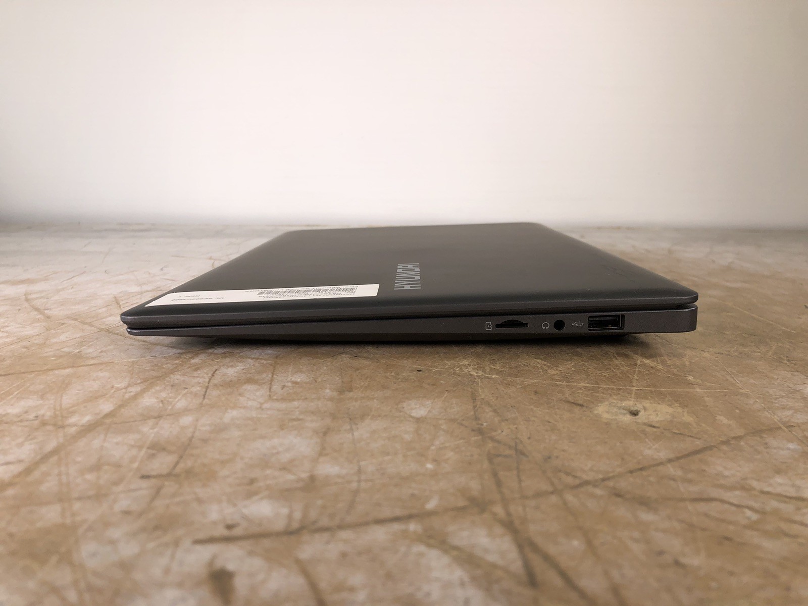 HYUNDAI HYBOOK 14.1″ CELERON N4020 @ 1.10GHz, 4GB RAM, 128GB HDD – (NEW-NO BOX)
