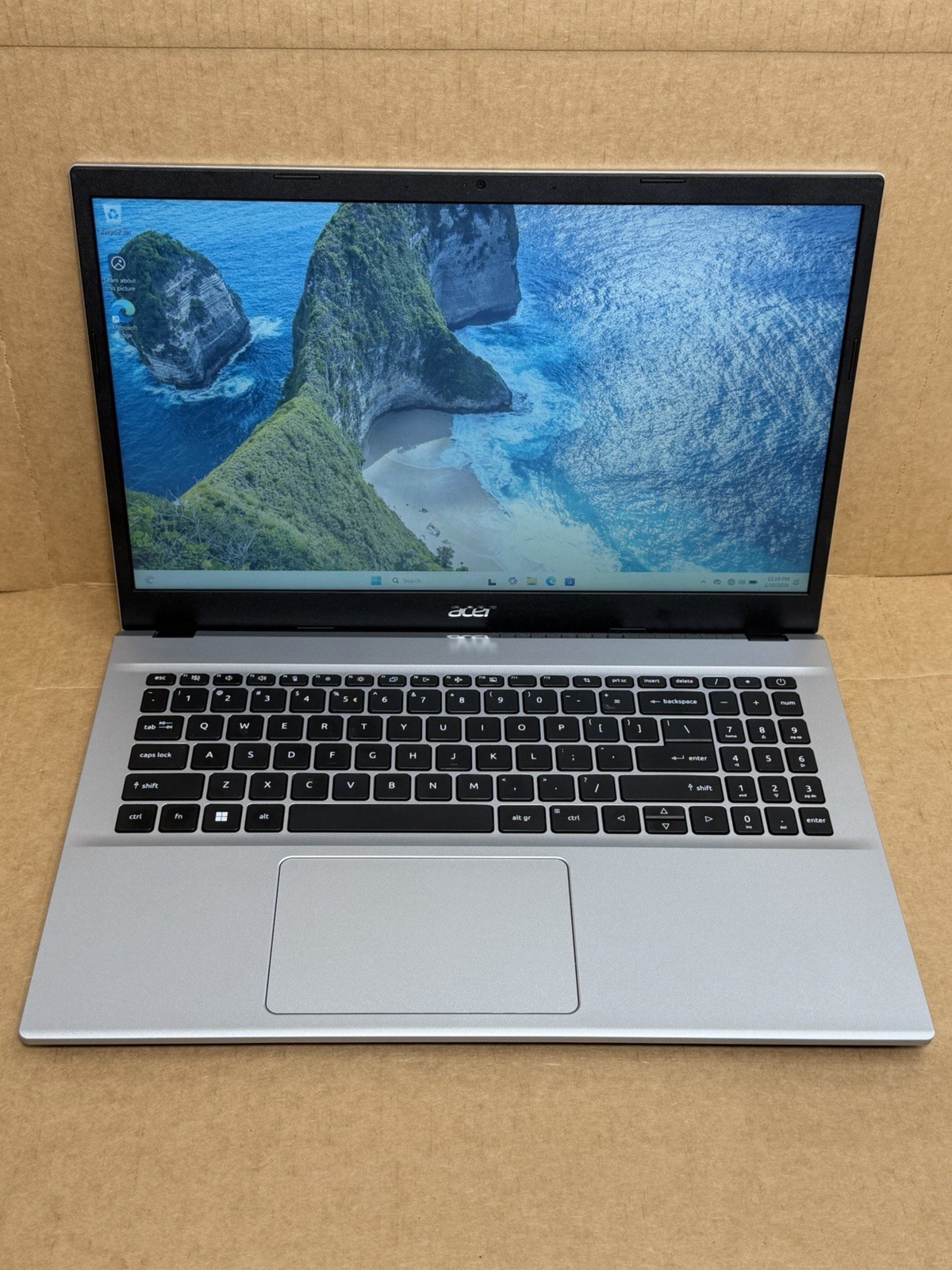Acer Aspire 3 15 15.6″ Laptop Ryzen 7 5700U 16GB RAM 256GB Win-11