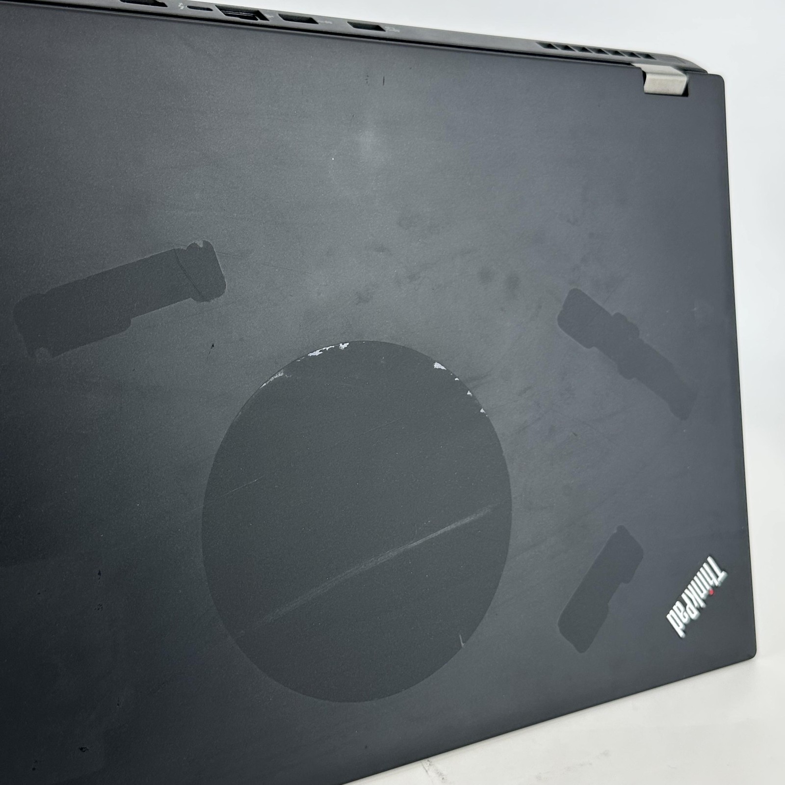 Lenovo ThinkPad P51 15.6 FHD i7-7700HQ 24GB 256GB SSD/500GB HDD Quadro M1200
