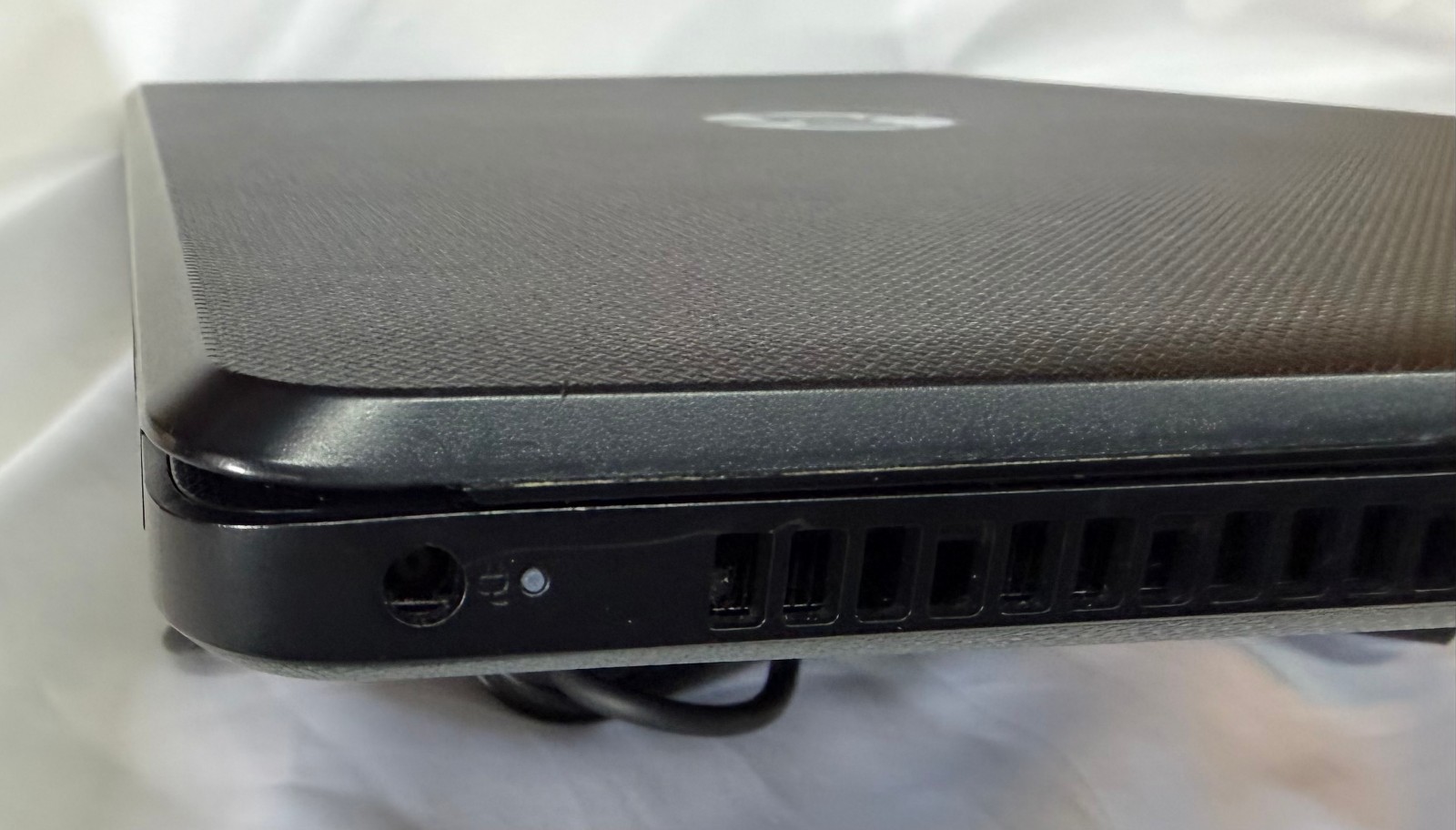 HP 15-bs113dx i3-8130U 8GB RAM 120GB SSD Windows 11 OEM HP Charger