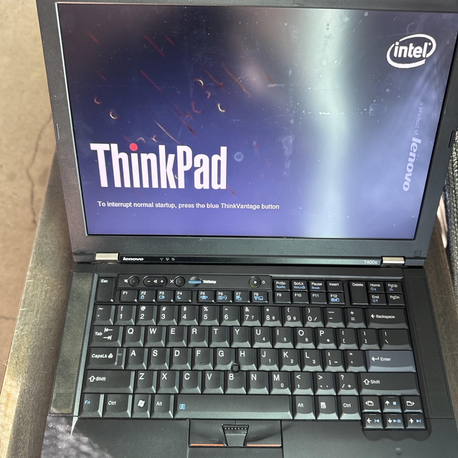 Lenovo ThinkPad T400s P9400 14″ Core 2 Duo 8GB RAM NO BOOT