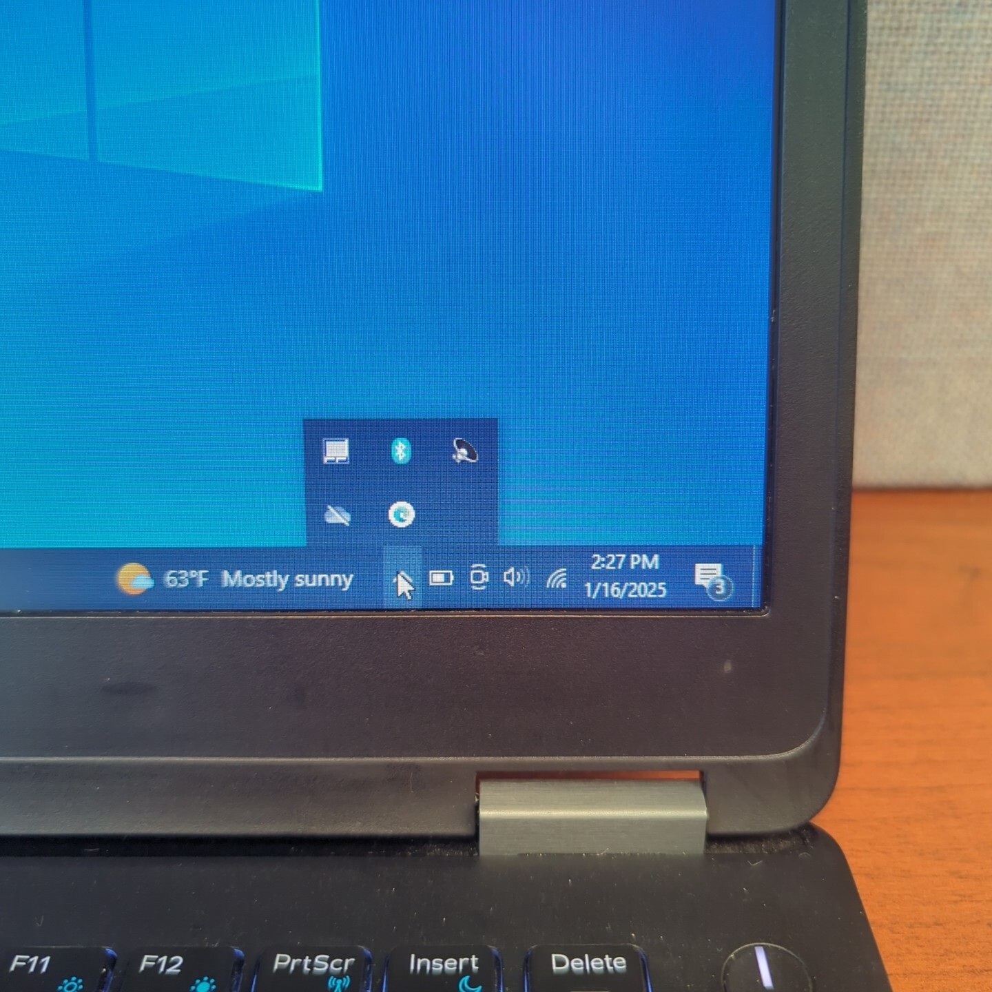 Dell Latitude E7470 Core i5-6300U 2.40GHz 8GB RAM 256GB HDD Win 10 Pro