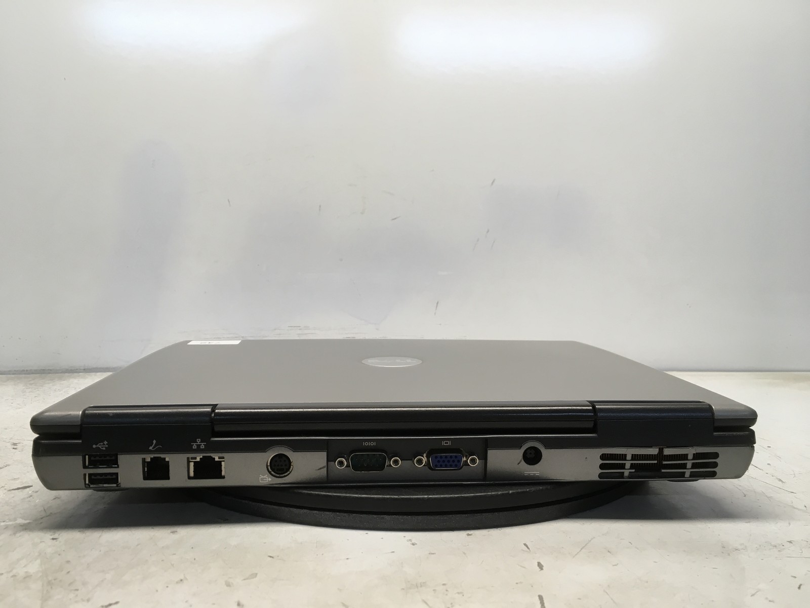 Dell Latitude D520 Intel Core 2 Duo 06F2 1.66GHz 2 GB NO HDD No Batt