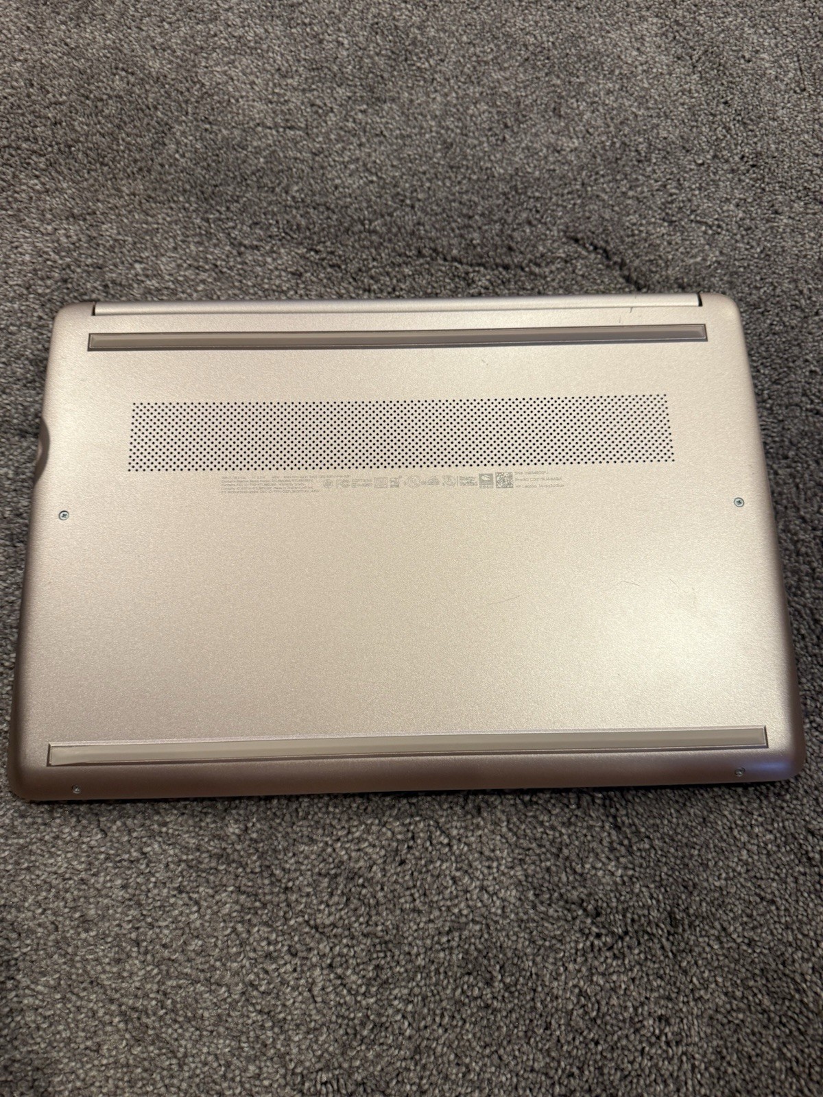 HP Laptop 14-dq0d56dx 14″ Celeron N 4GB 64GB eMMC Silver No OS Charger