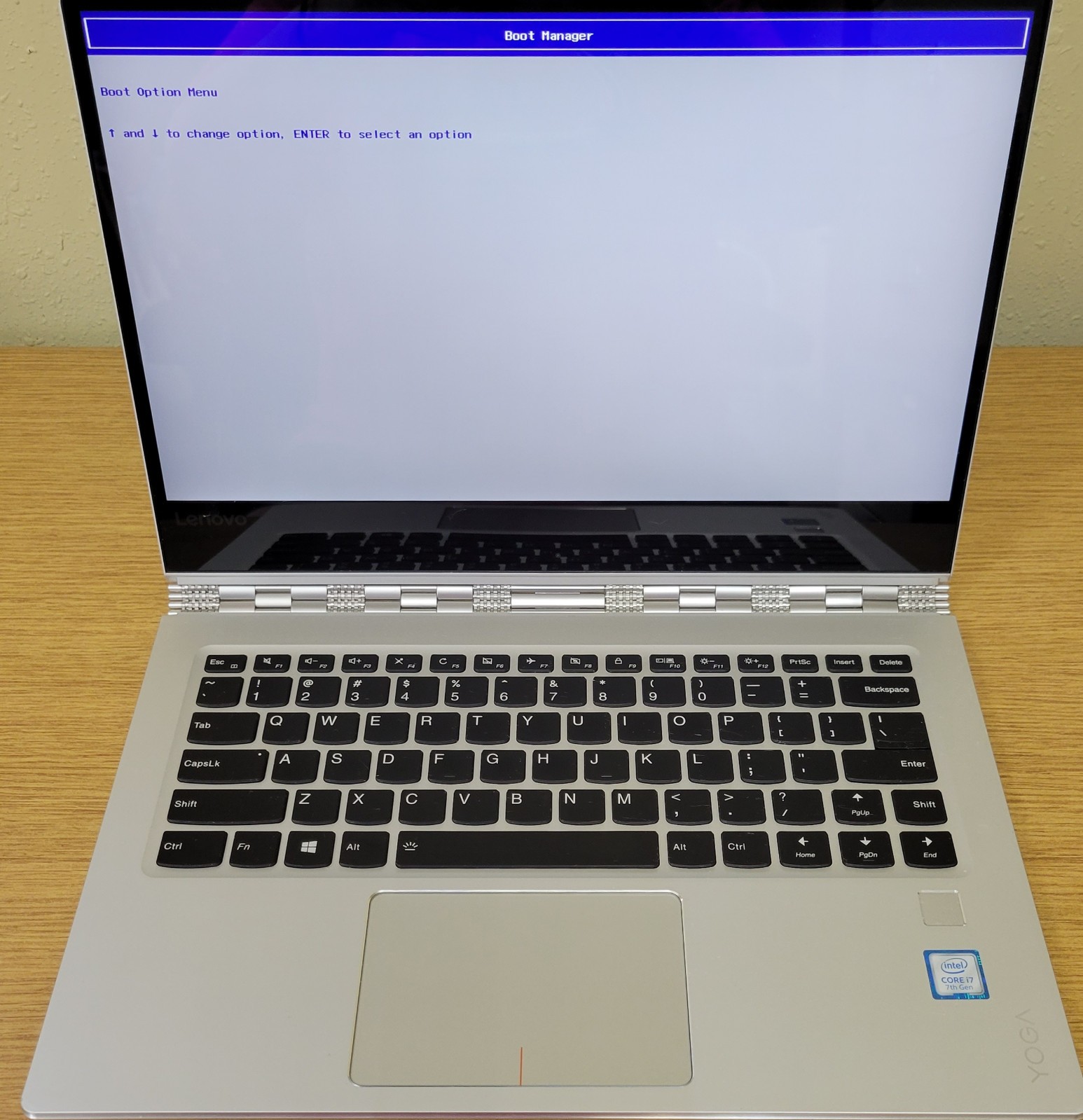 Lenovo Yoga (80VF) 910-13ikb i7-7500U 2.90GHz 16GB 256GB SSD 4K 360Touch No OS