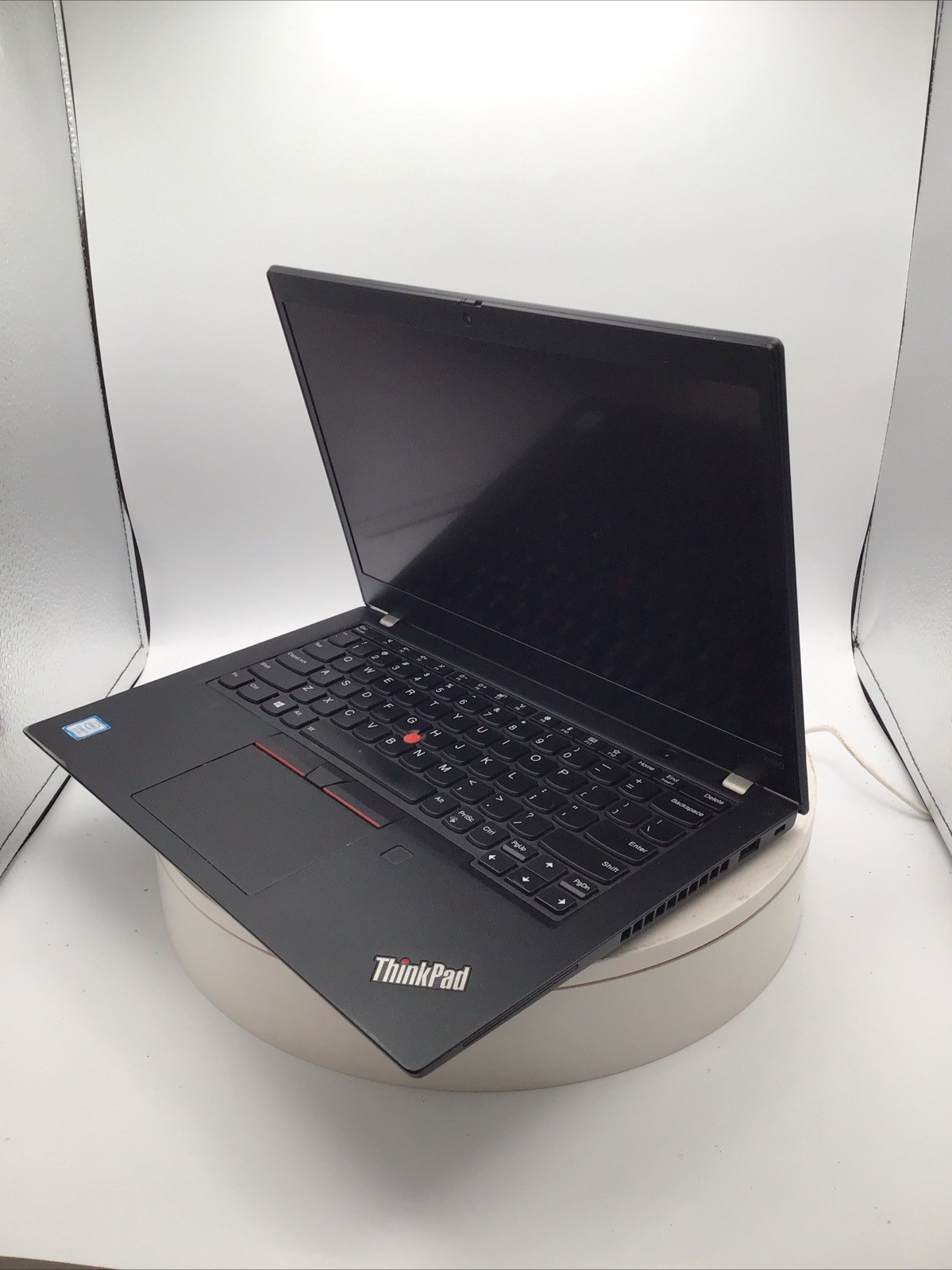 Lenovo ThinkPad X390 13.3″ Laptop i7-8665U 8GB RAM 512GB SSD Win11Pro Used READ