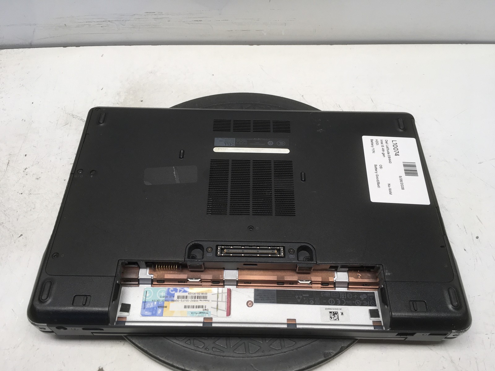 Dell Latitude E6440 Intel i5-4310M 2.7GHz 4 GB NO HDD No Batt