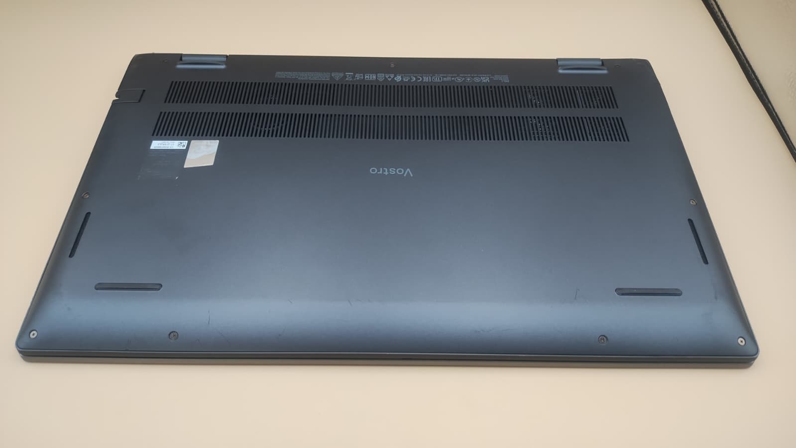 Dell Vostro 15 5510 i7-11390H 16GB RAM 512GB SSD 15.6″ FHD Win11 Laptop
