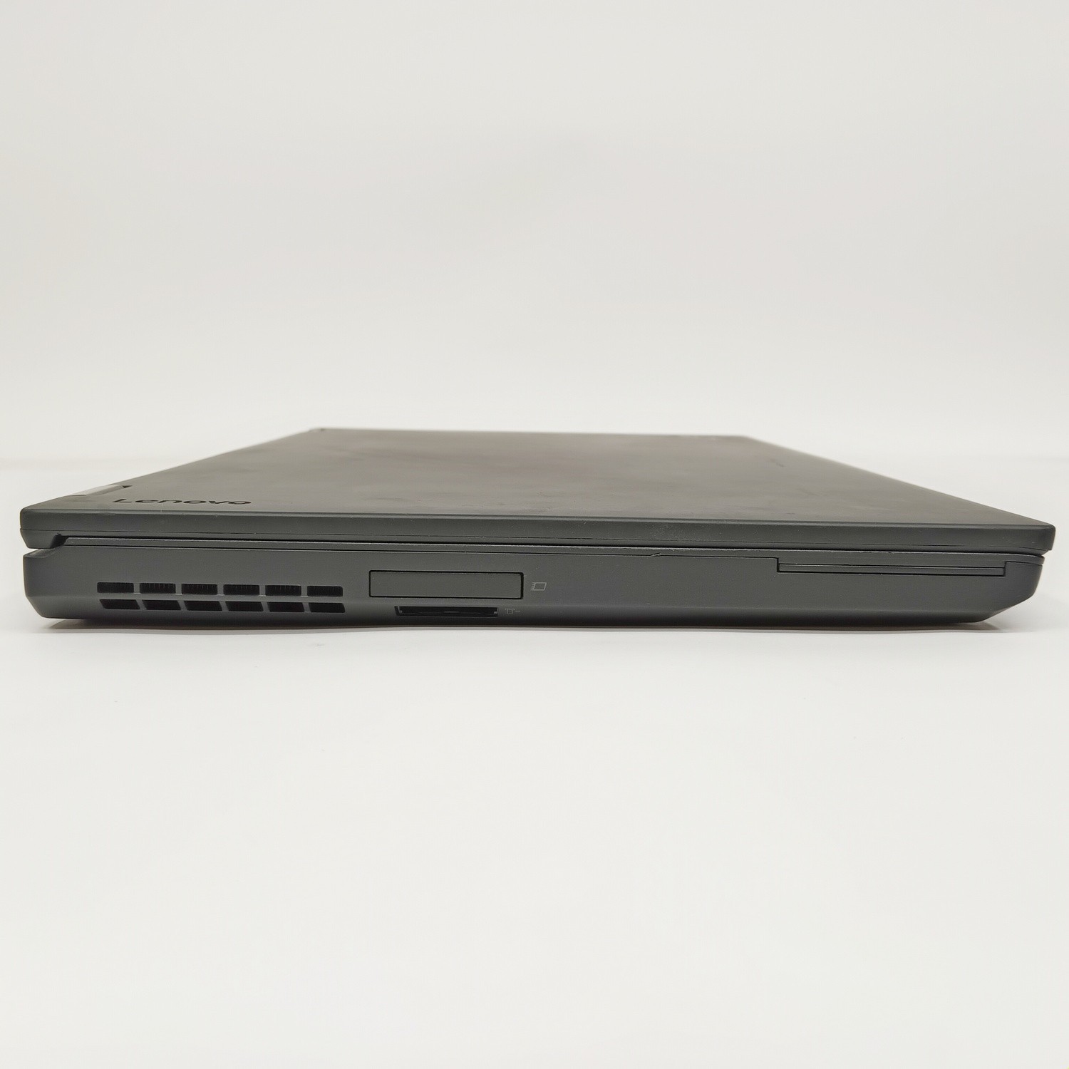 Lenovo ThinkPad P51 Intel Xeon E3-1505M v6 16GB DDR4 256GB SSD Win10 Pro
