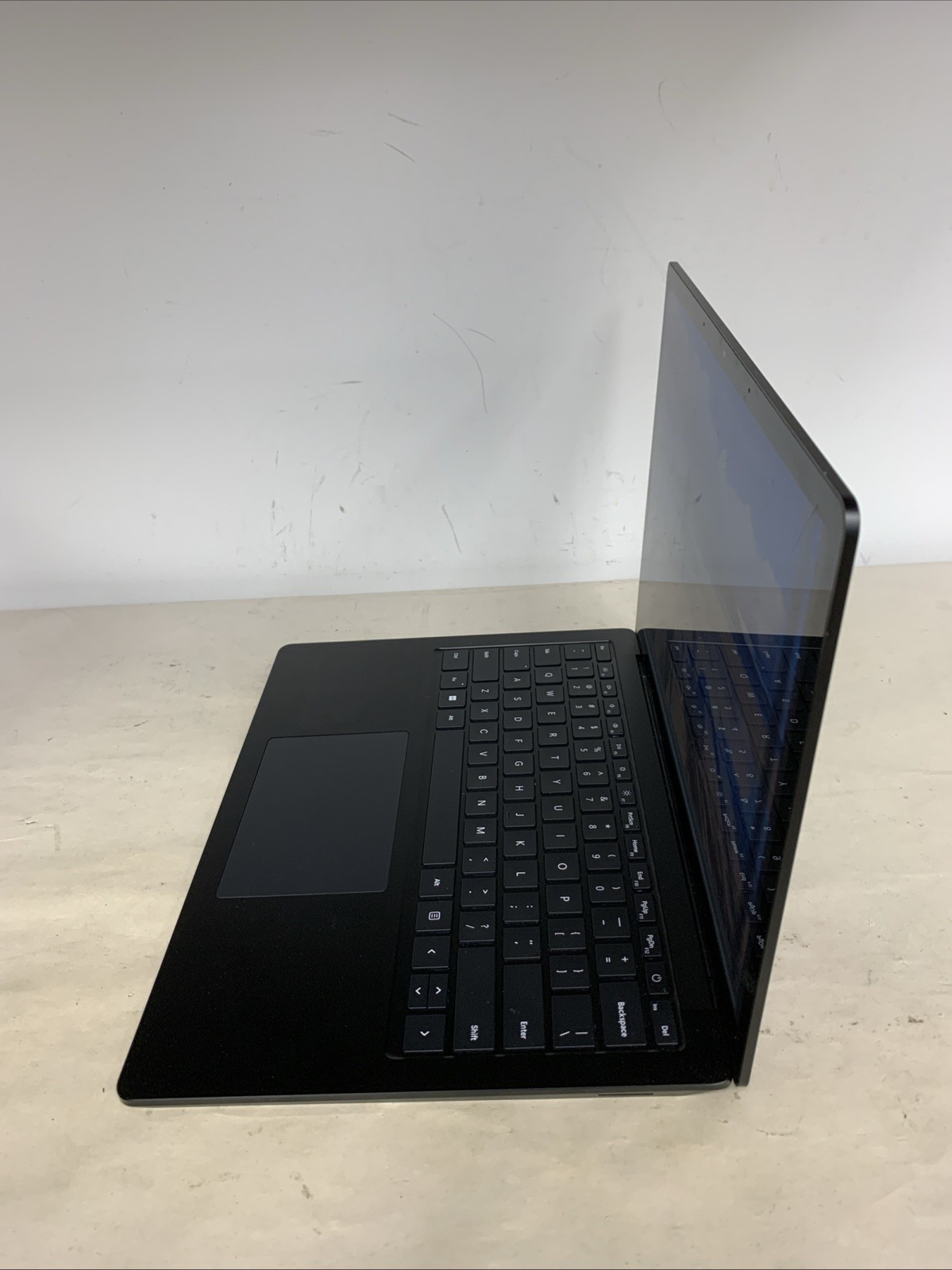 Microsoft Surface Laptop 5 1951 13.5″ i5-1245U 1.1GHz 8GB RAM 256GB SSD