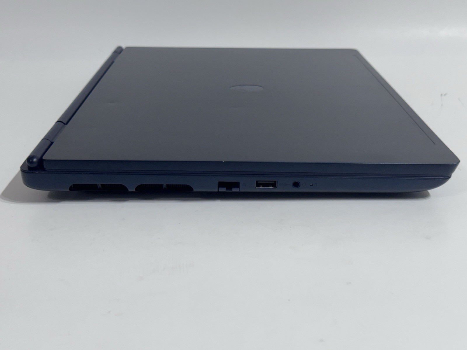 Dell Alienware 16X Aurora 240Hz QHD+ 2.7 GHz Ultra 9 275HX 32GB 1TB SSD RTX 5060