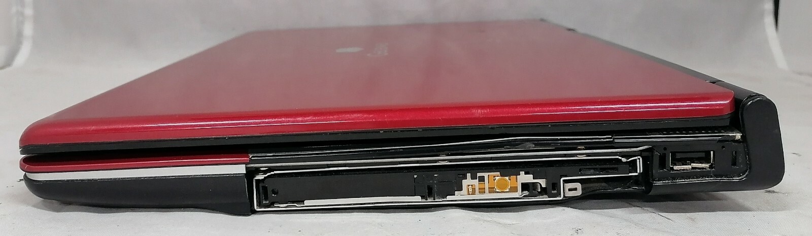 For Parts Gateway 14” T-Series T-6321 W350l (Pentium Dual-Core T2370, 3GB RAM)